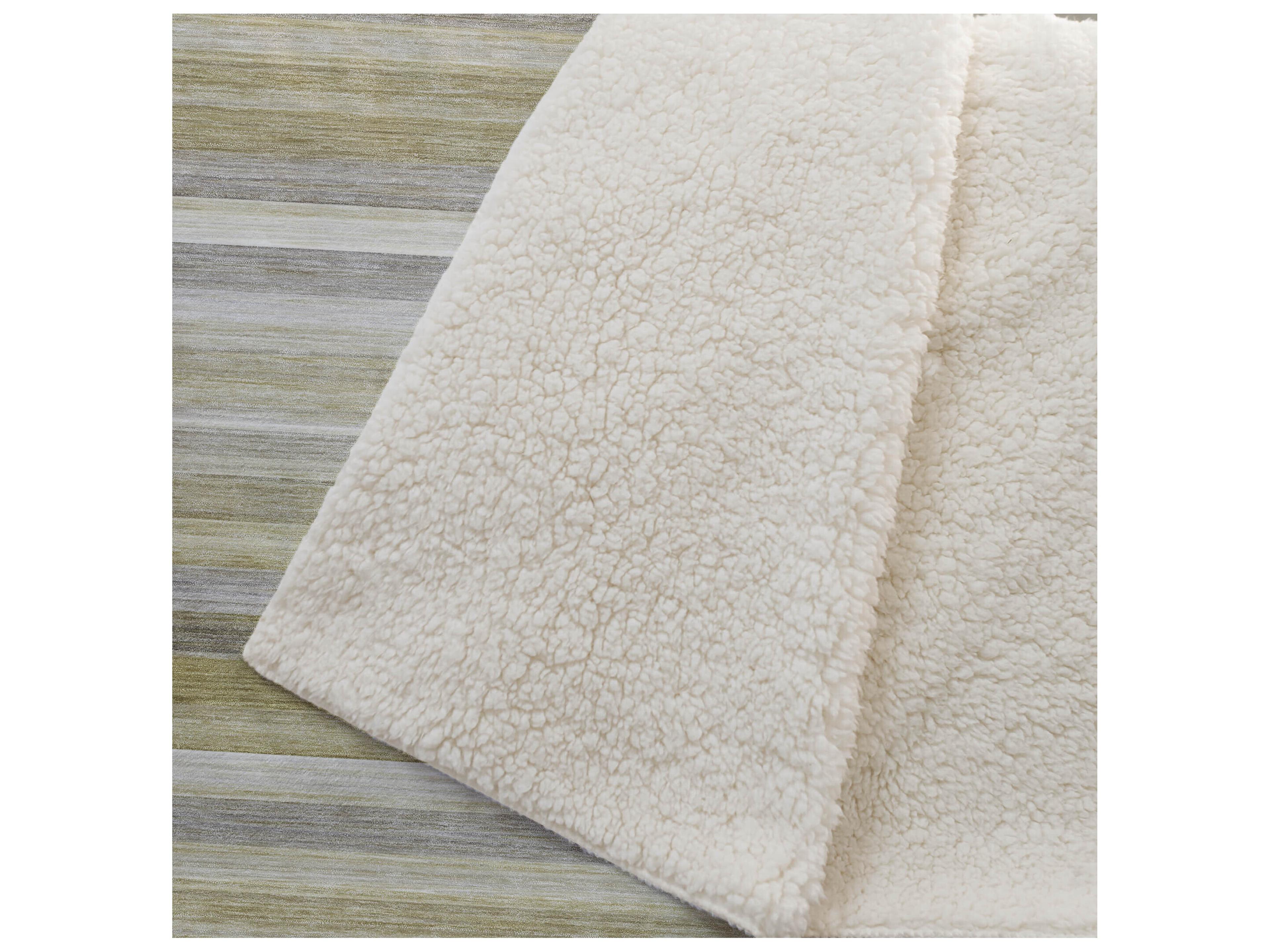 Dalyn Sherpa Gold Polyester Throw