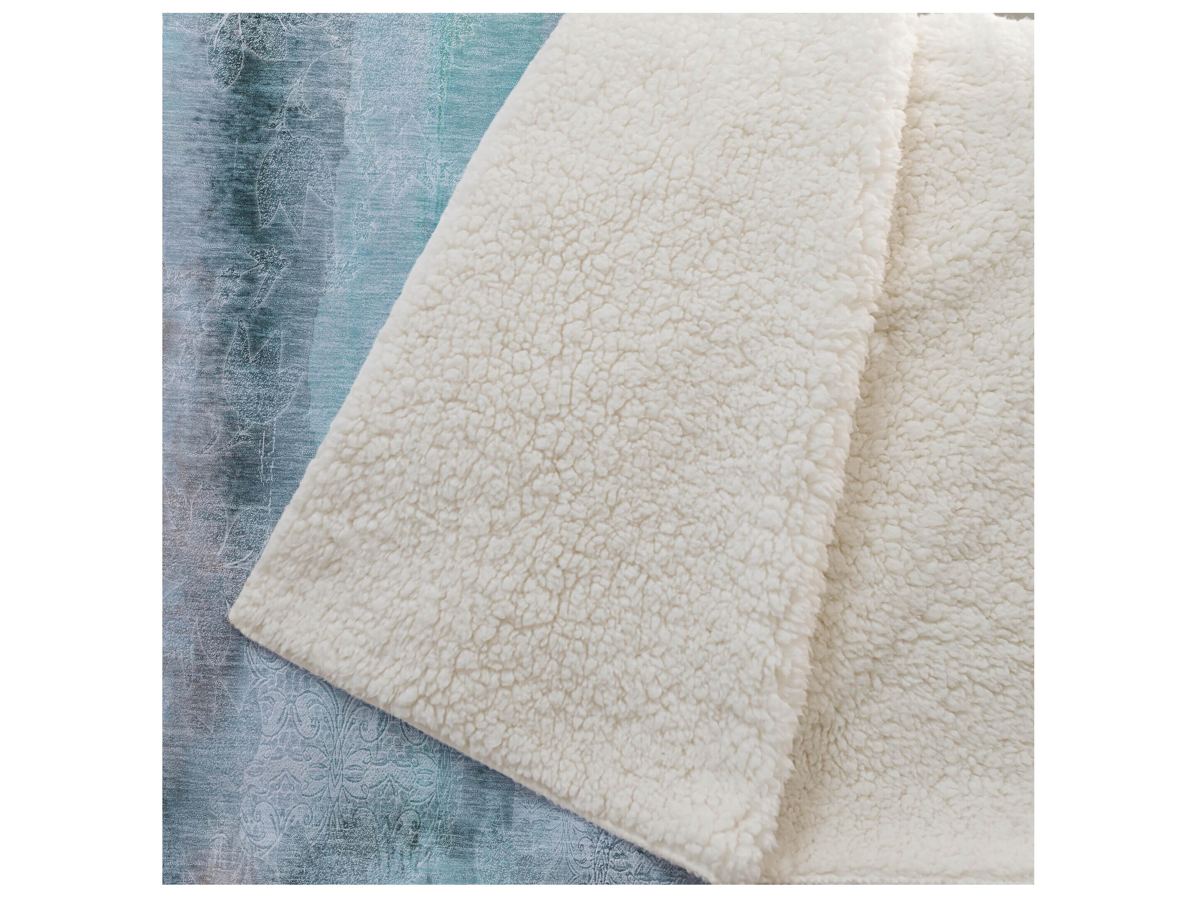 Dalyn Sherpa Teal Polyester Throw