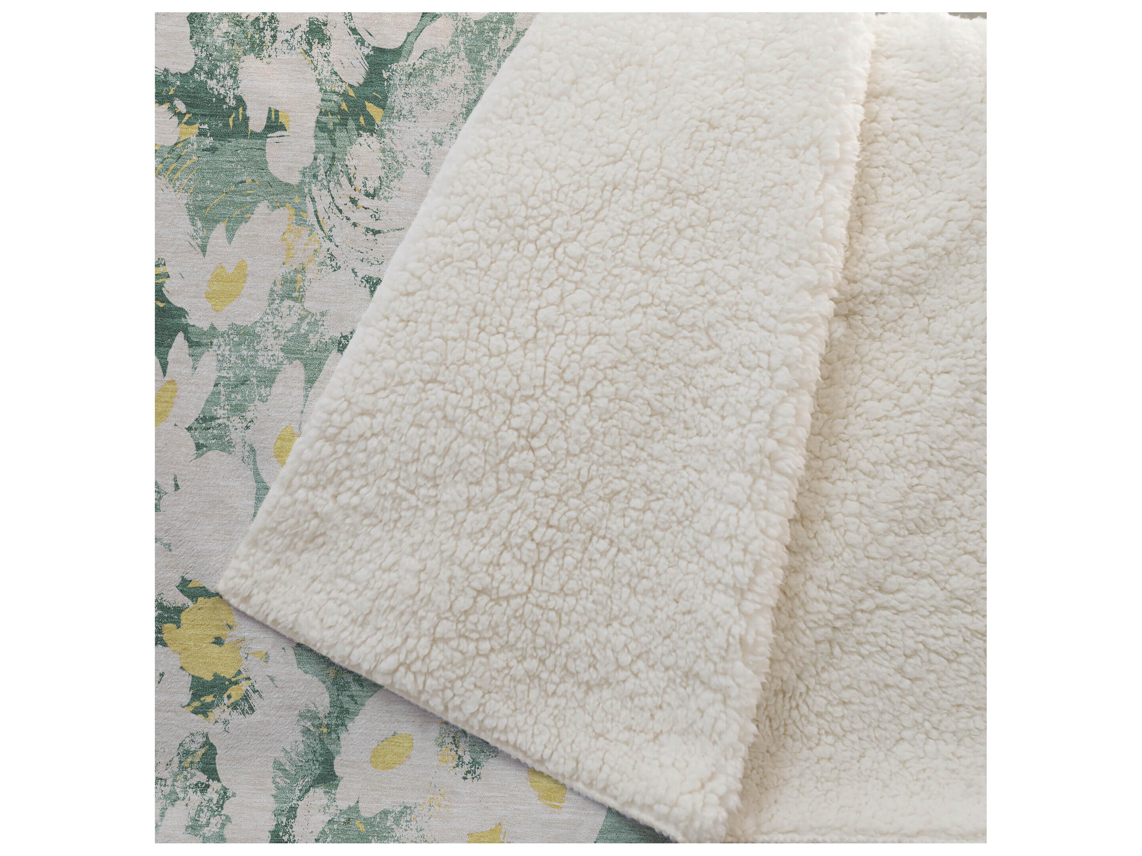 Dalyn Sherpa Green Polyester Throw