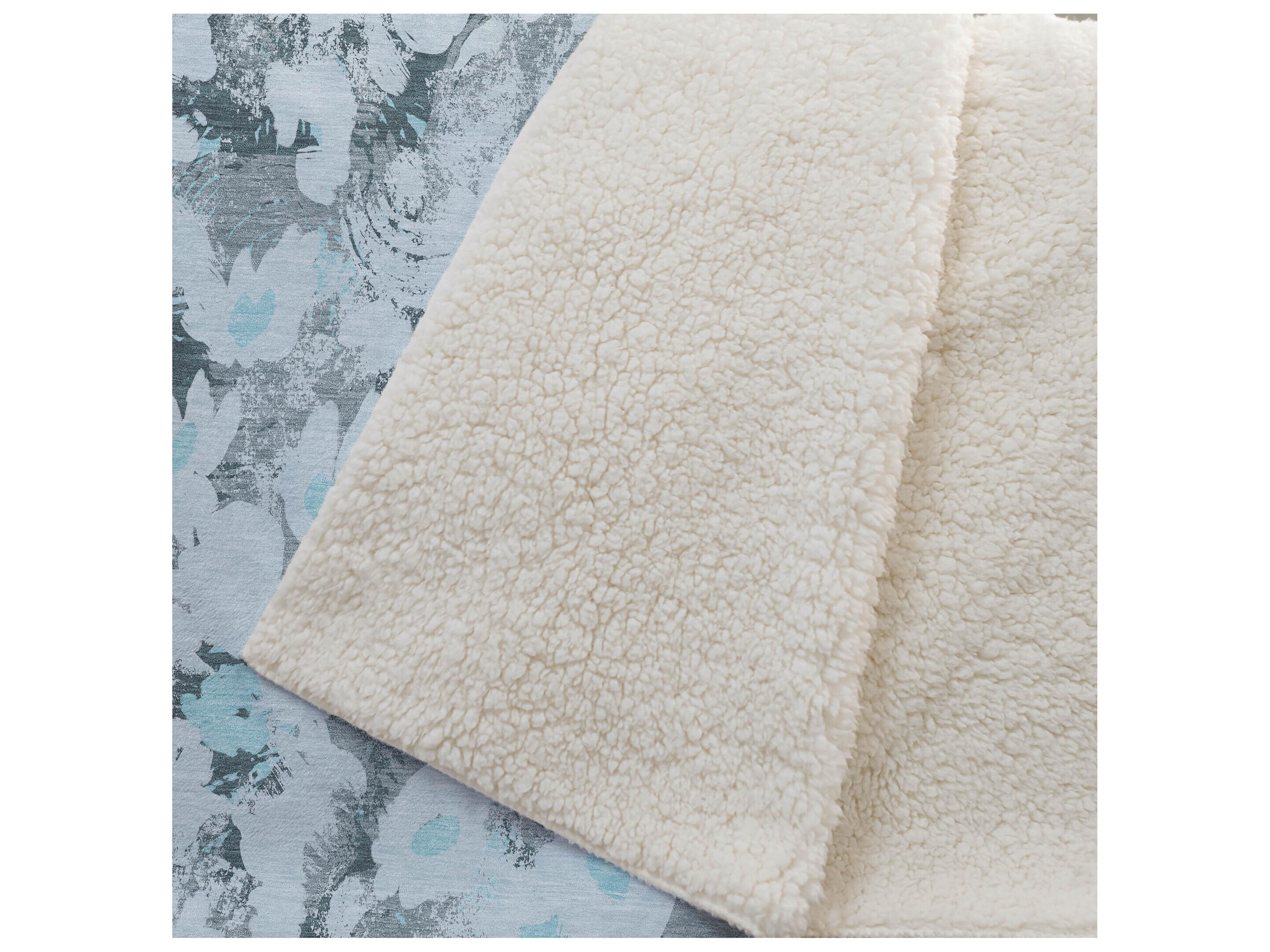 Dalyn Sherpa Teal Polyester Throw