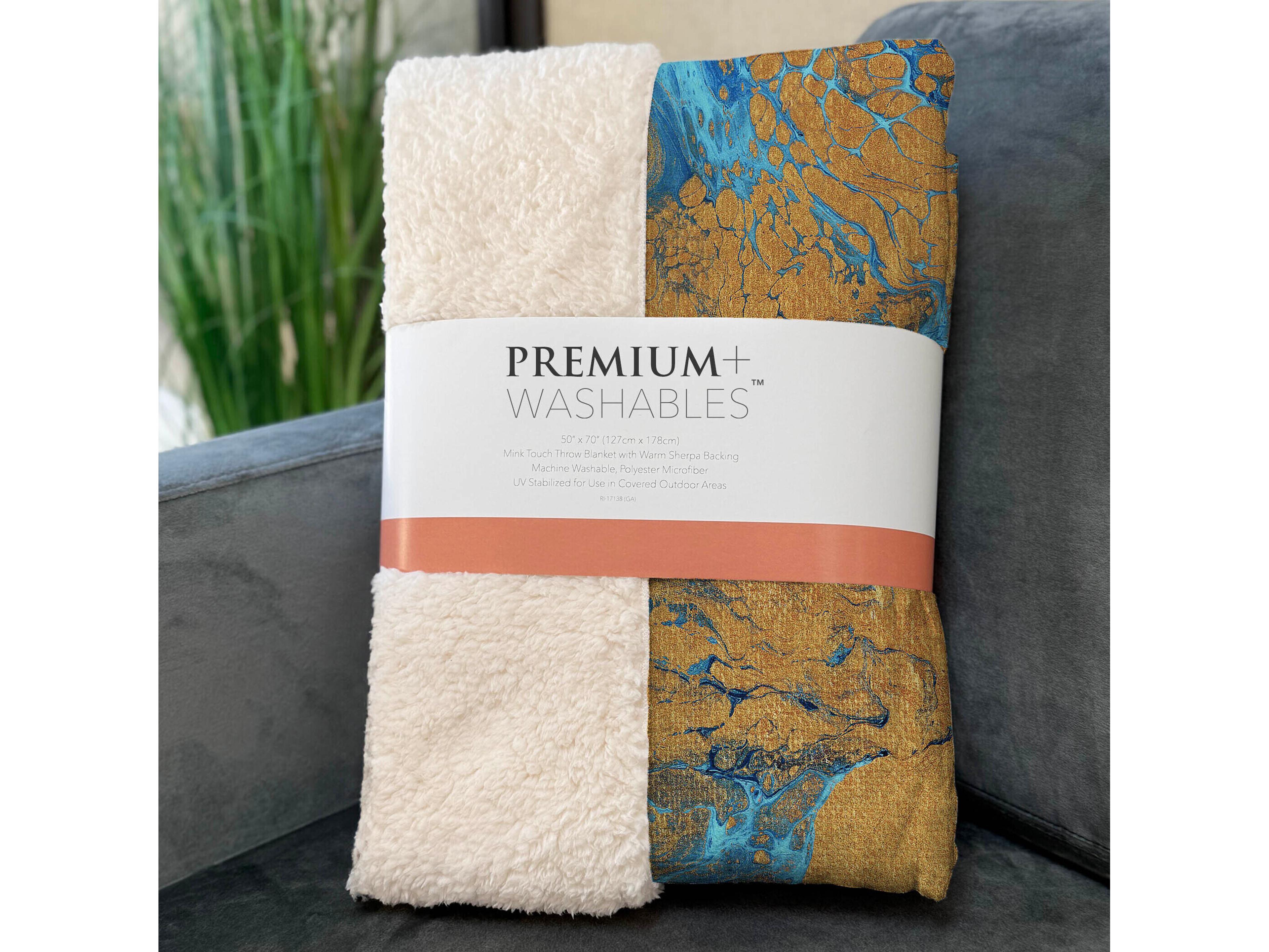 Dalyn Sherpa Blue Polyester Throw