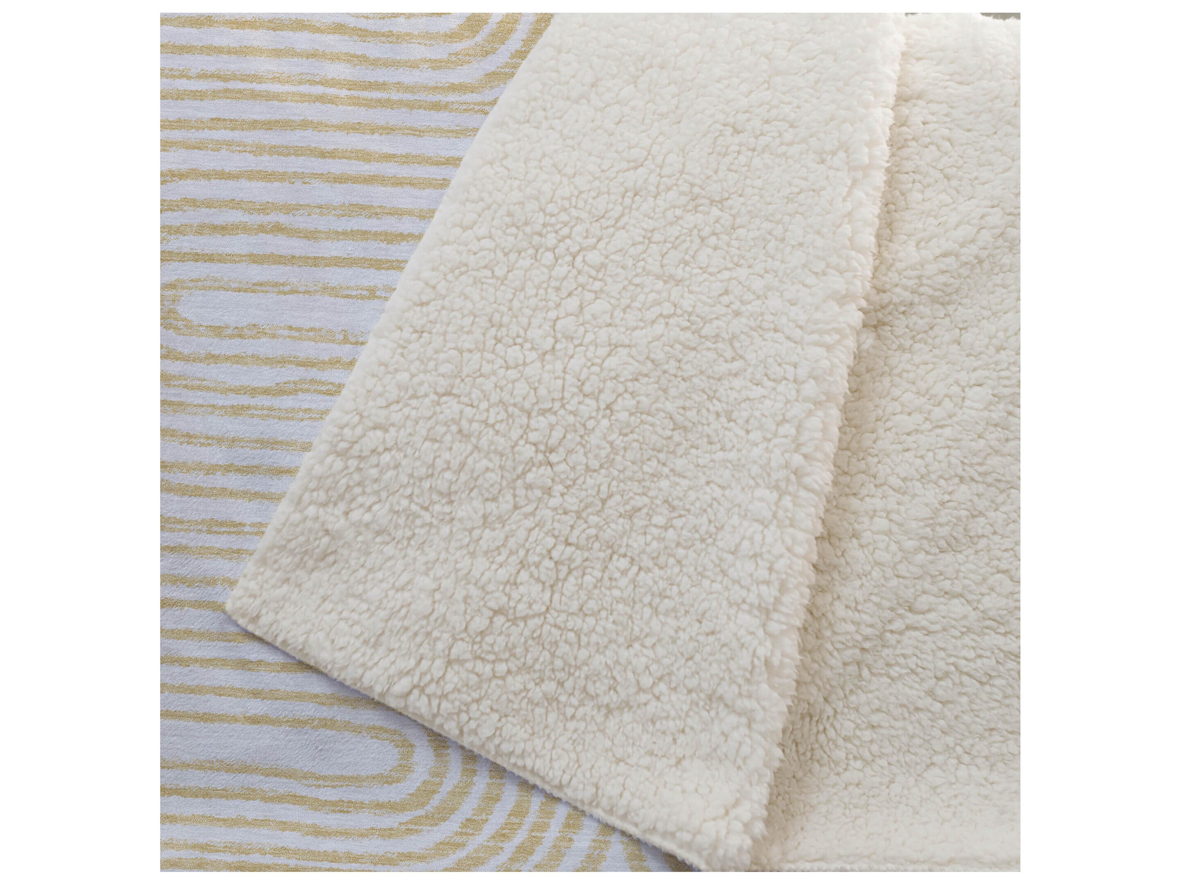 Dalyn Sherpa Gold Polyester Throw