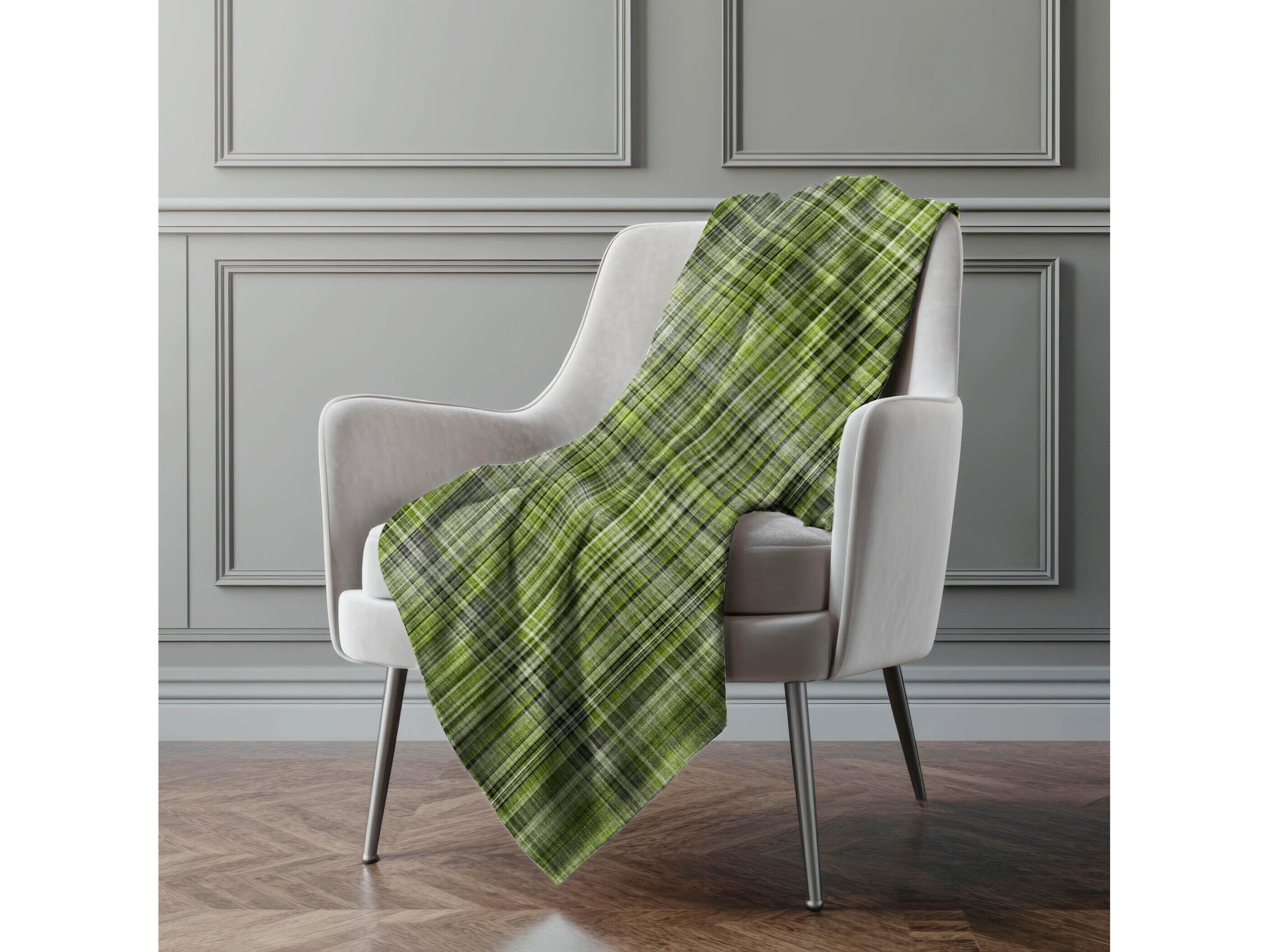 Dalyn Sherpa Green Polyester Throw