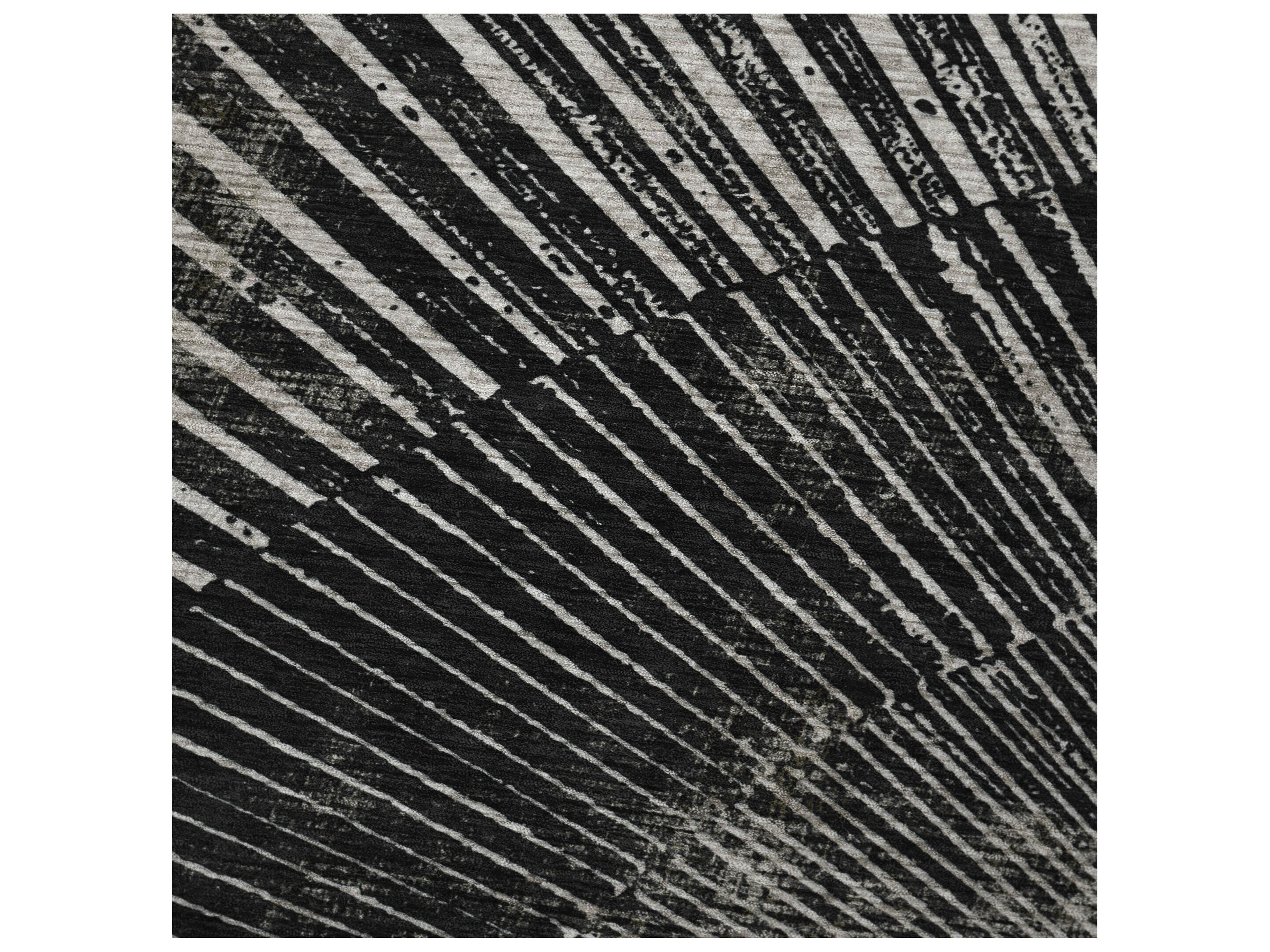 Dalyn Sherpa Black Polyester Throw