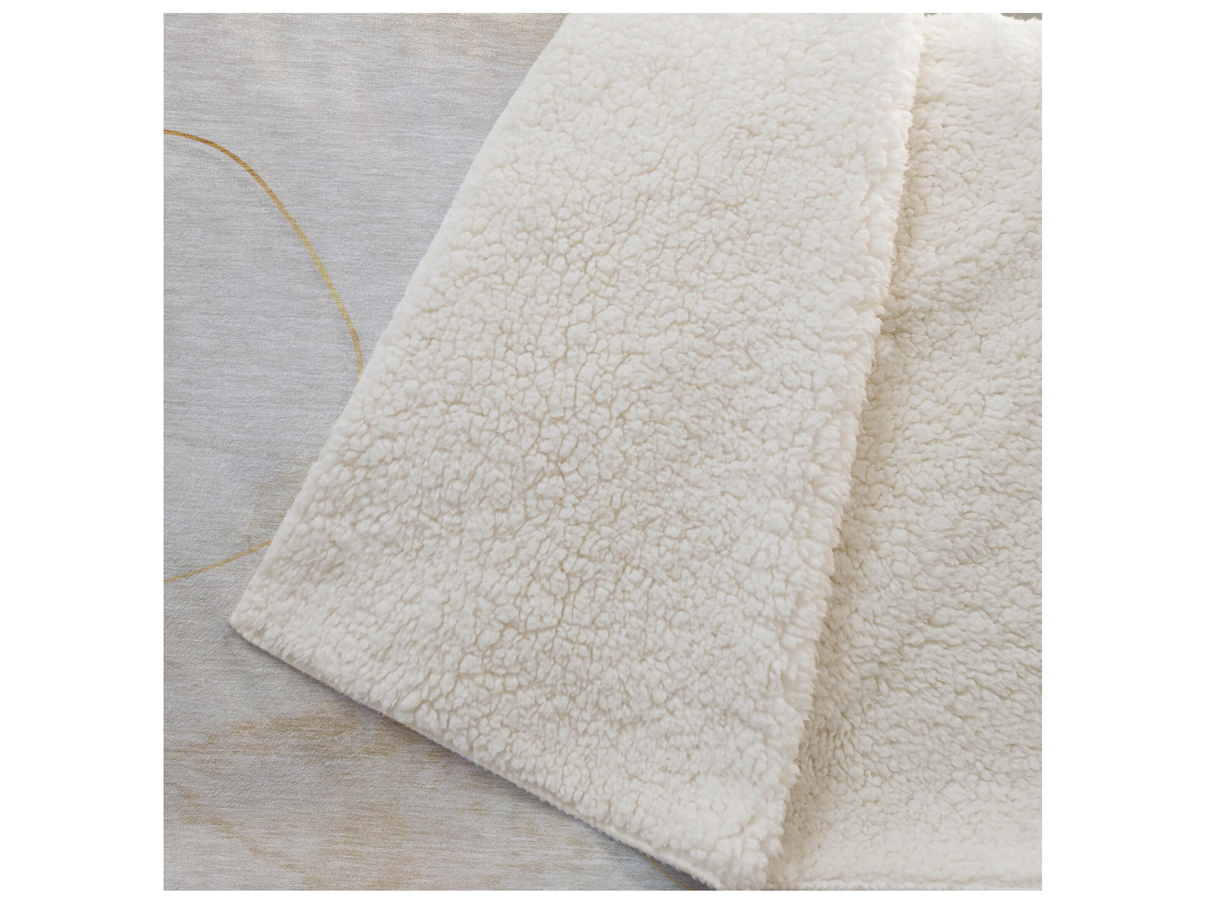 Dalyn Sherpa Brown Polyester Throw