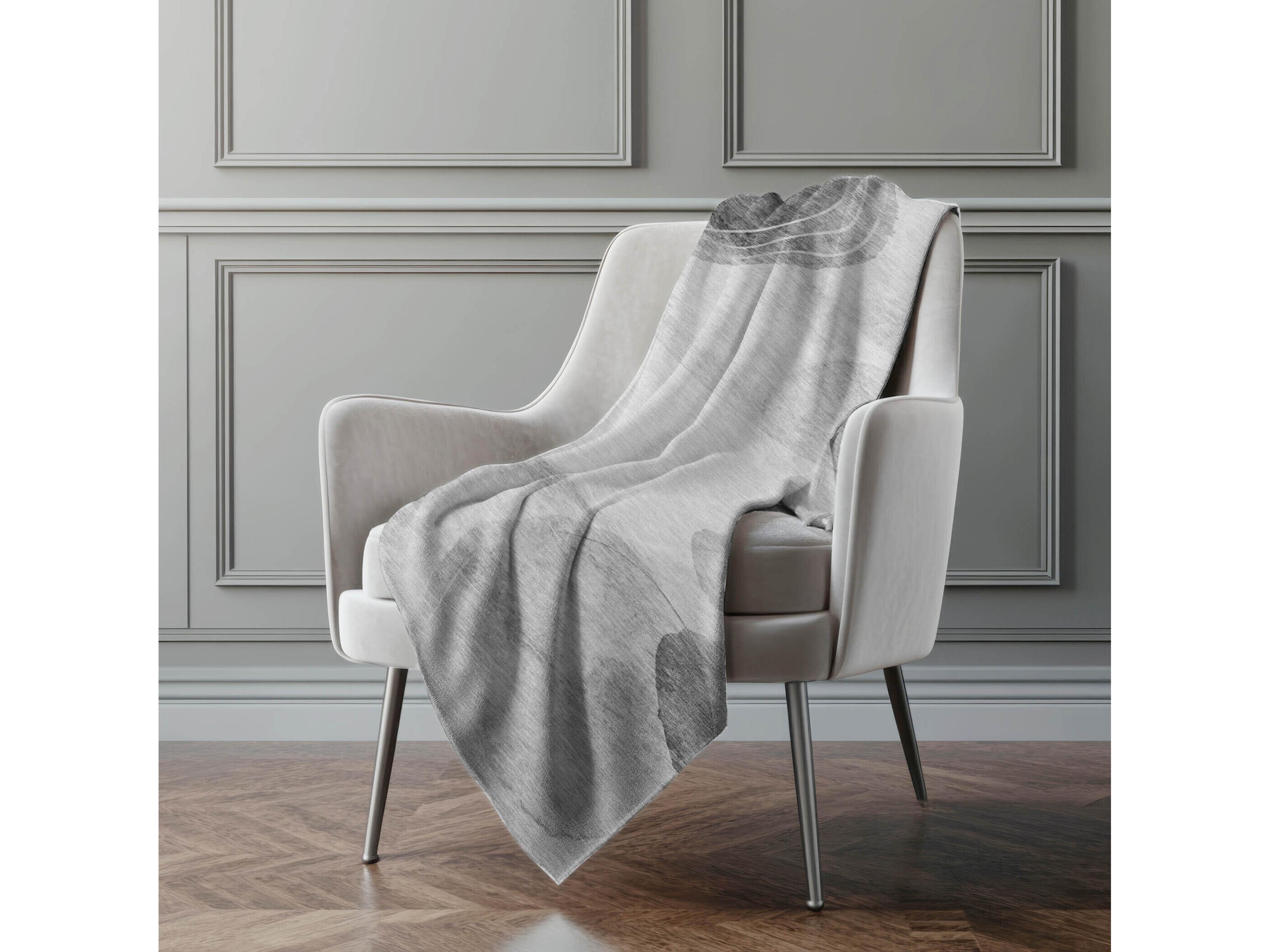 Dalyn Sherpa Gray Polyester Throw
