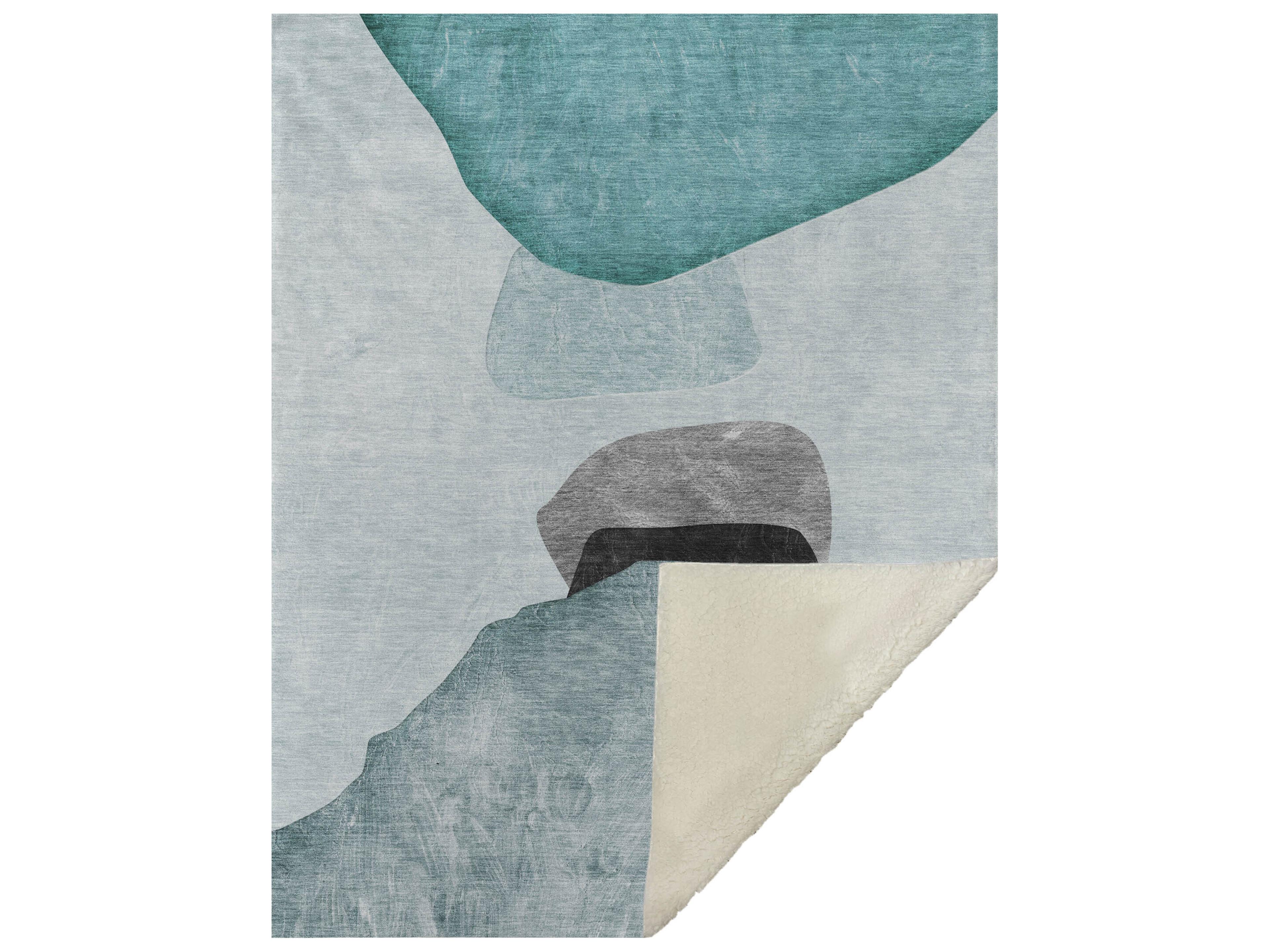 Dalyn Sherpa Teal Polyester Throw