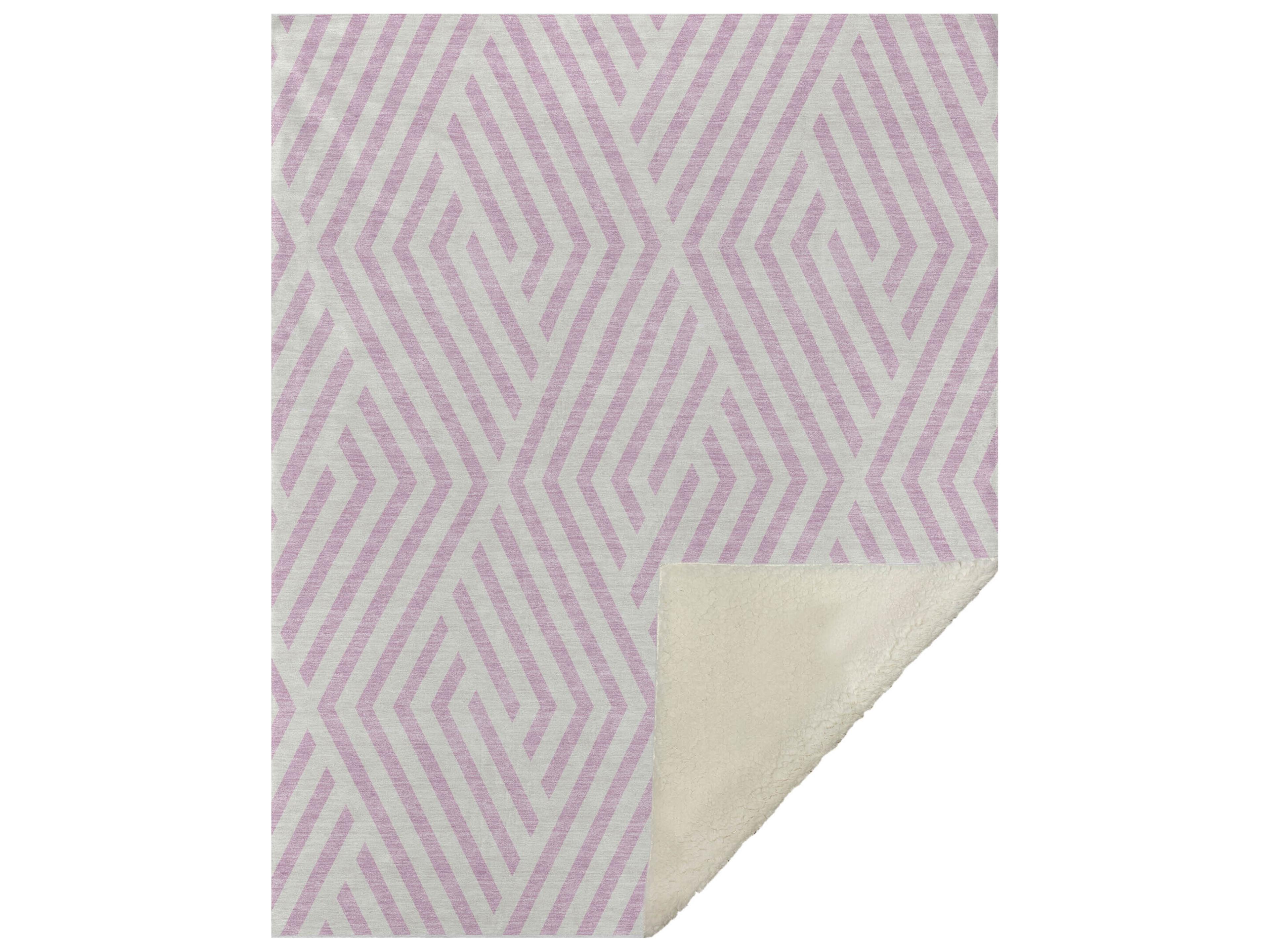 Dalyn Sherpa Pink Polyester Throw