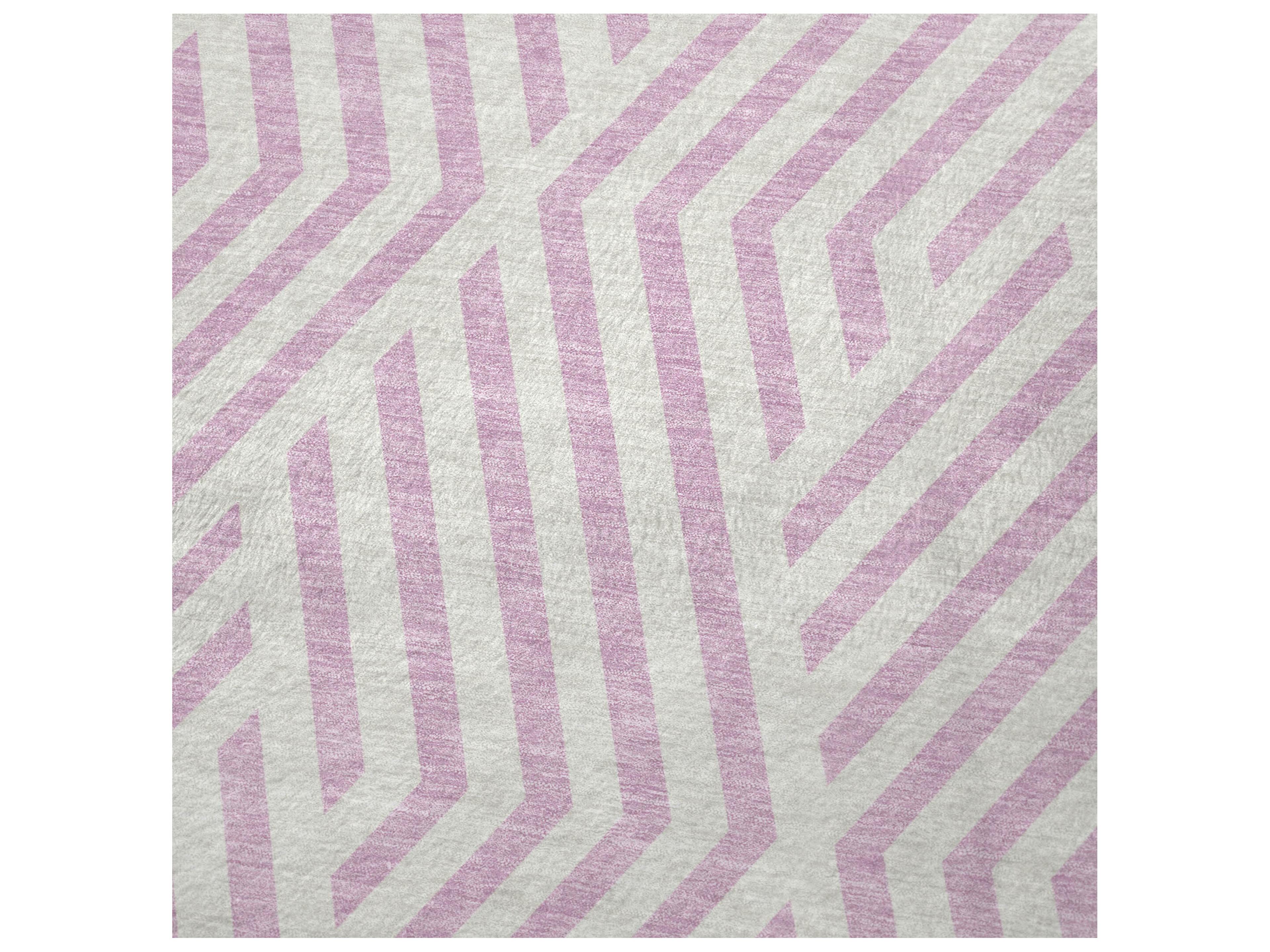 Dalyn Sherpa Pink Polyester Throw