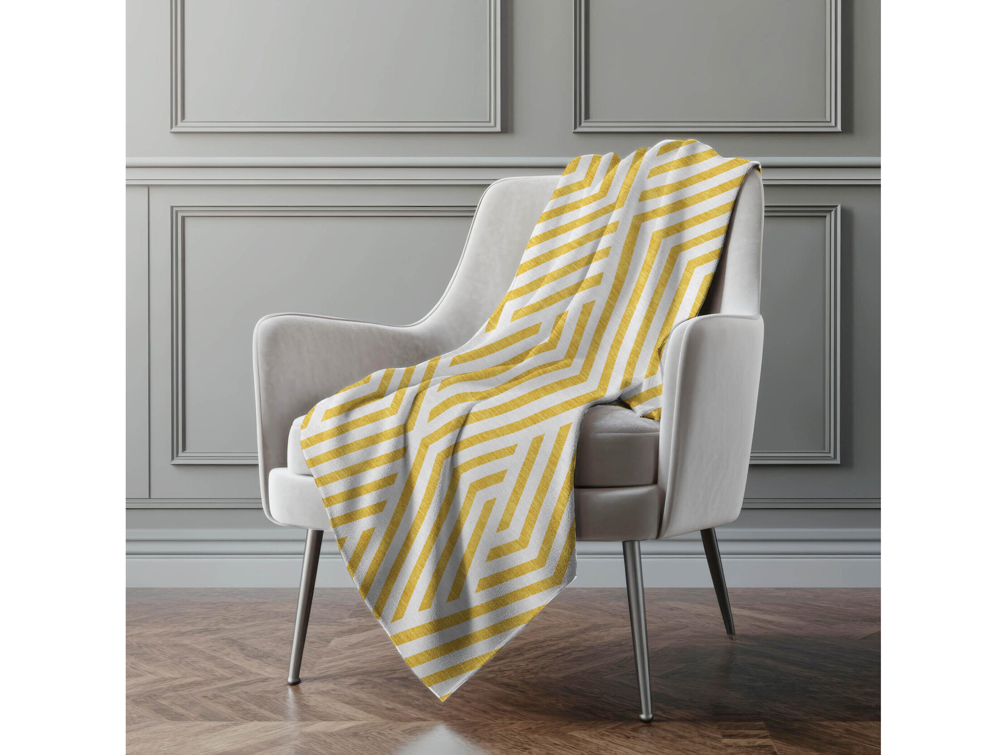 Dalyn Sherpa Gold Polyester Throw