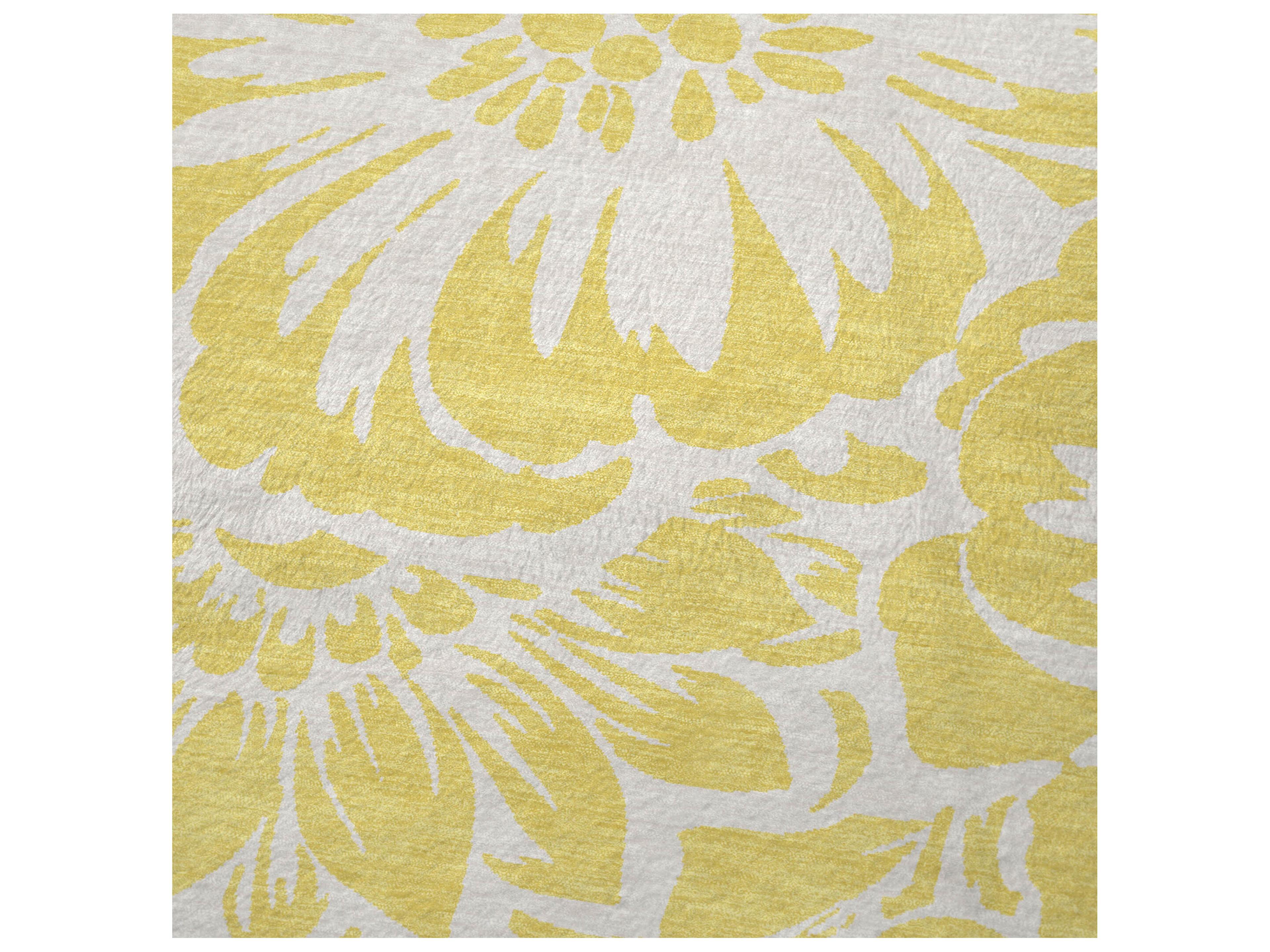 Dalyn Sherpa Gold Polyester Throw