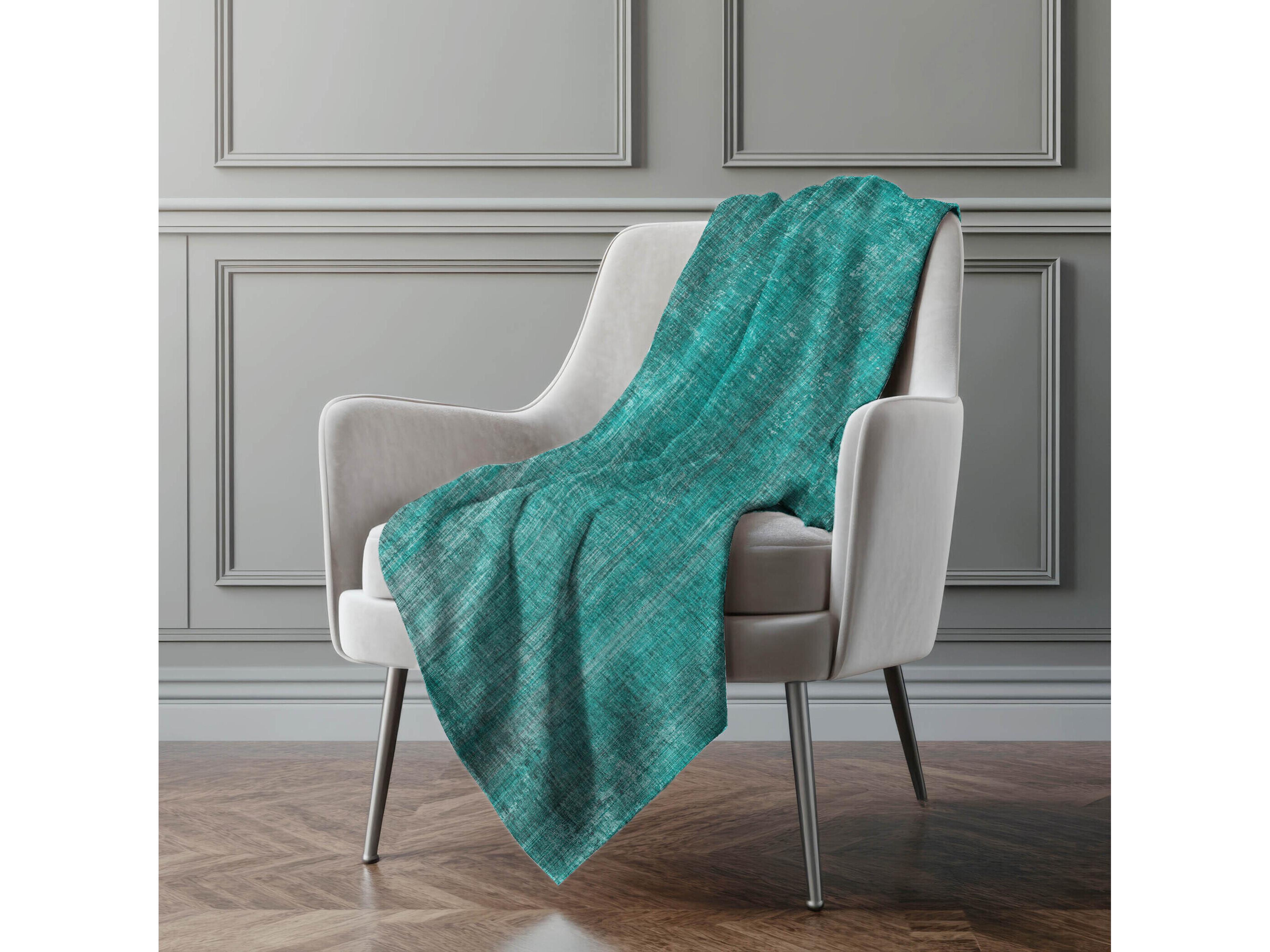 Dalyn Sherpa Teal Polyester Throw