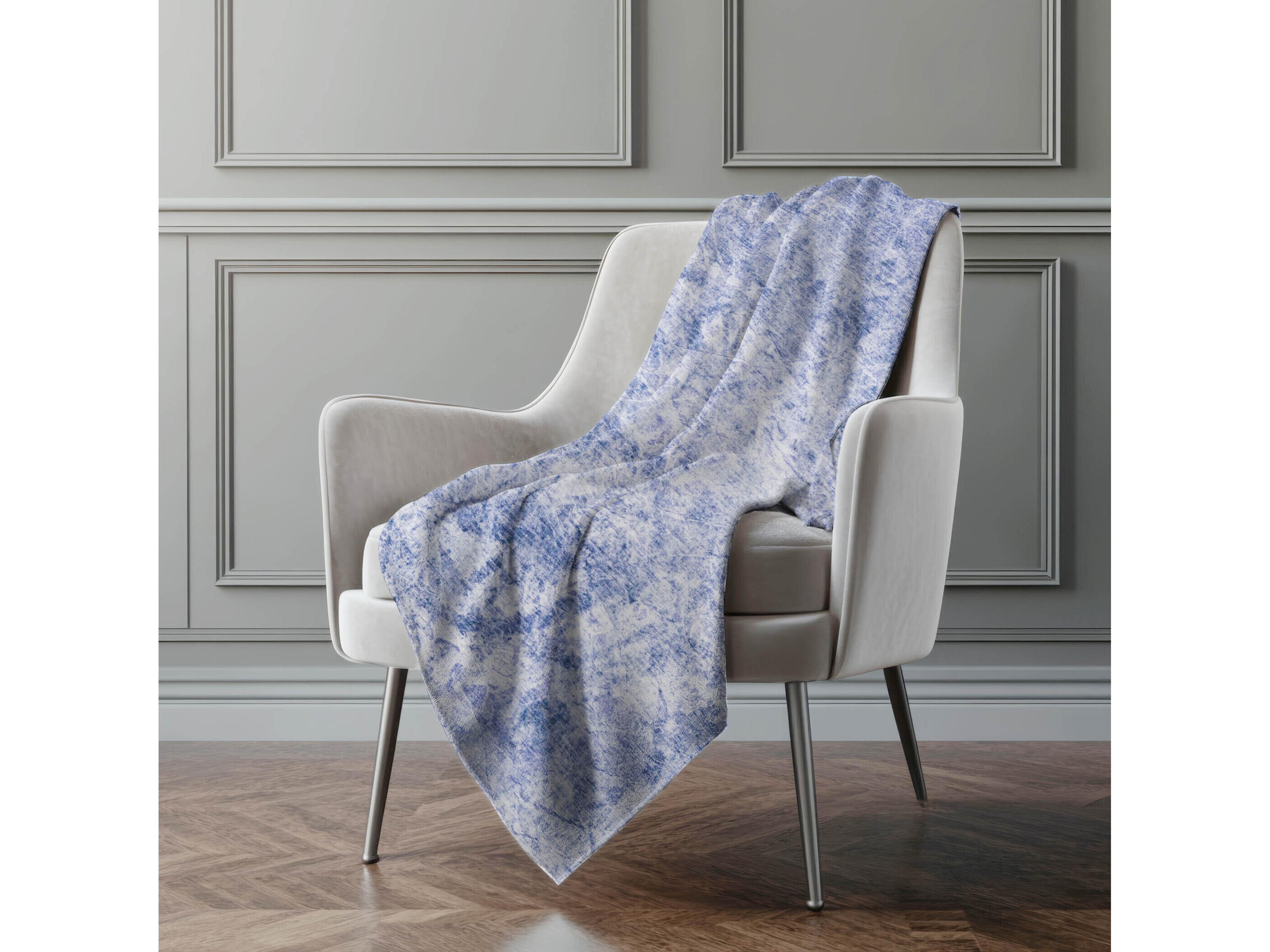 Dalyn Sherpa Blue Polyester Throw