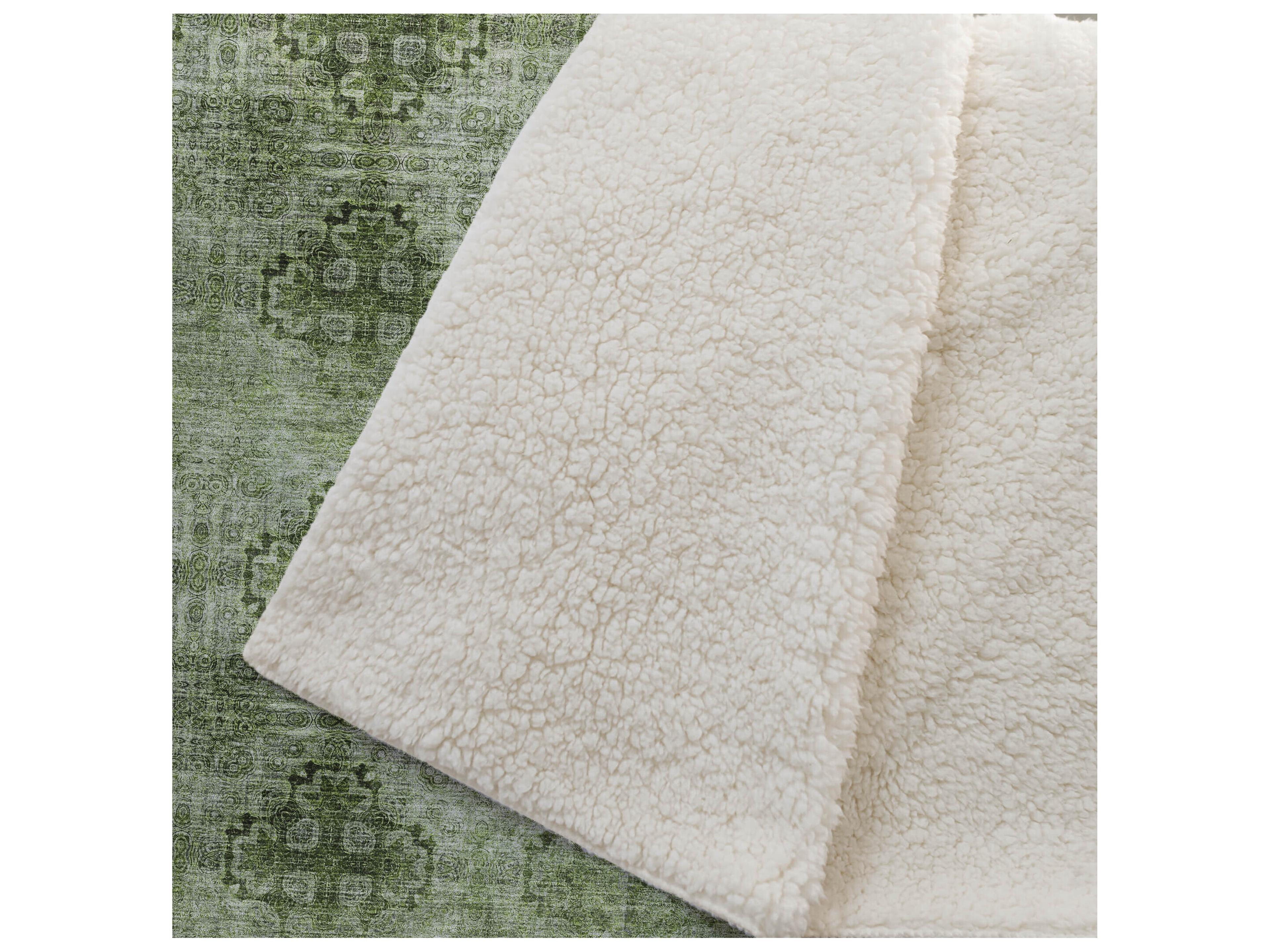 Dalyn Sherpa Green Polyester Throw