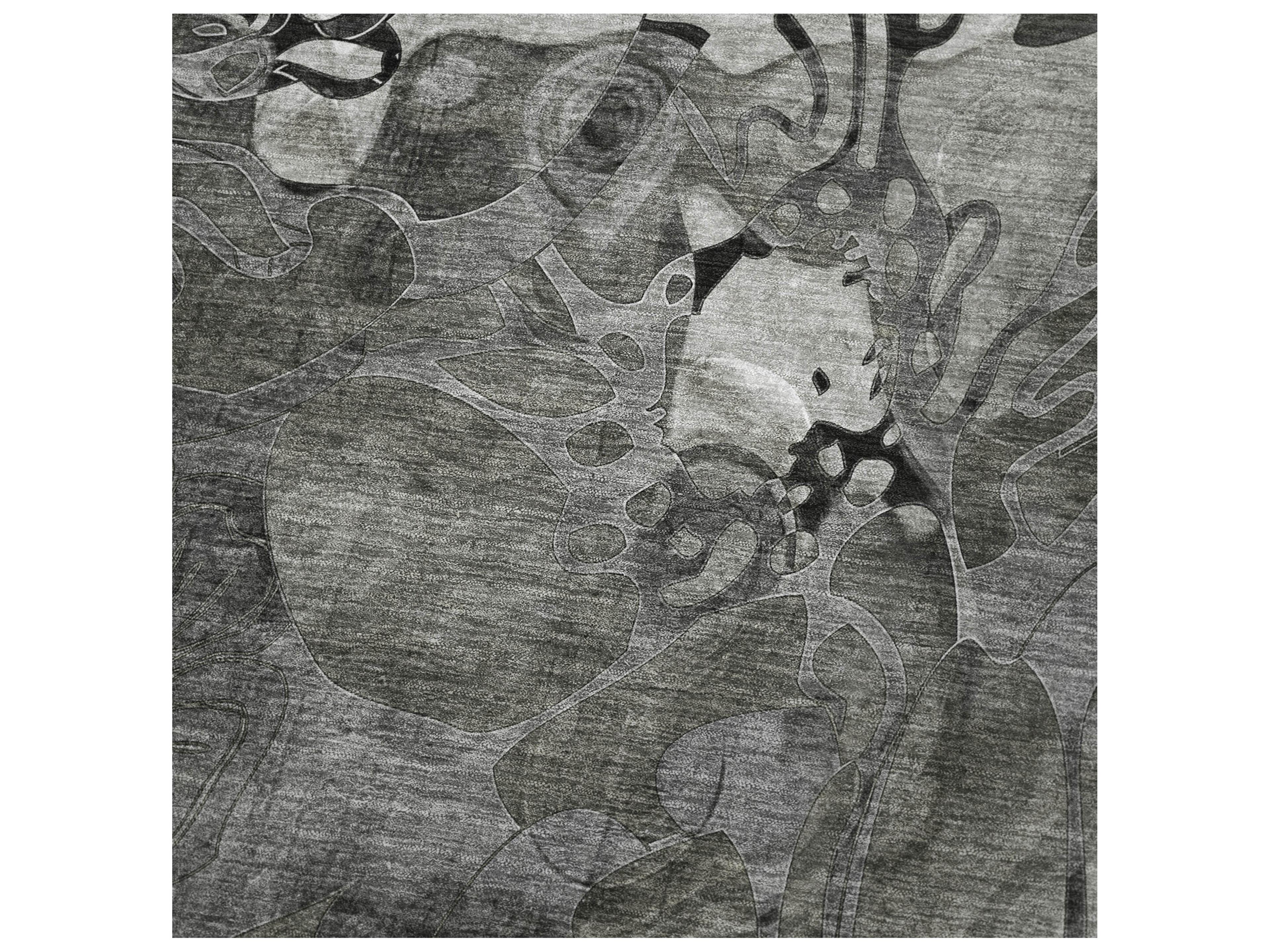 Dalyn Sherpa Gray Polyester Throw