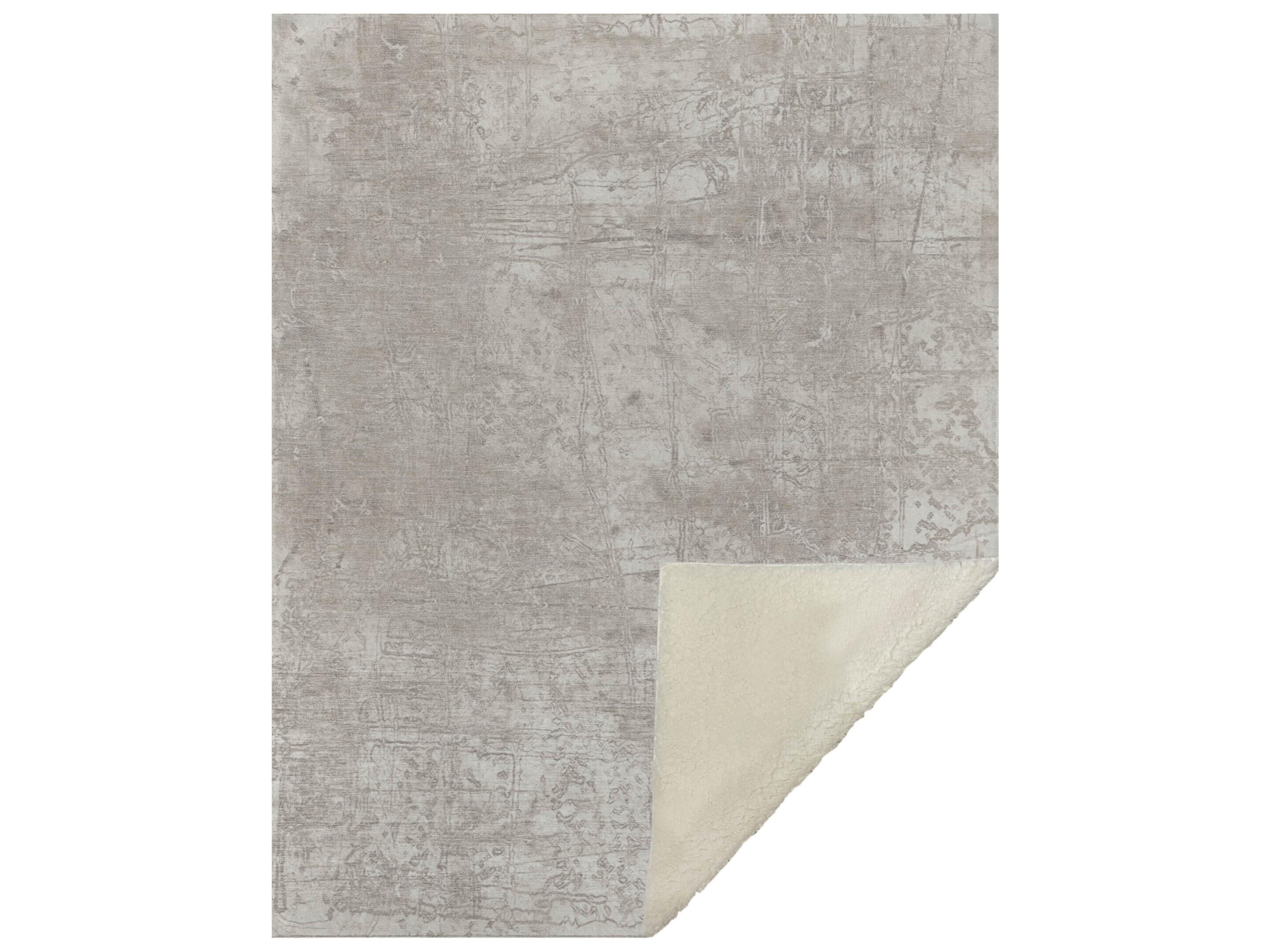 Dalyn Sherpa Ivory Polyester Throw