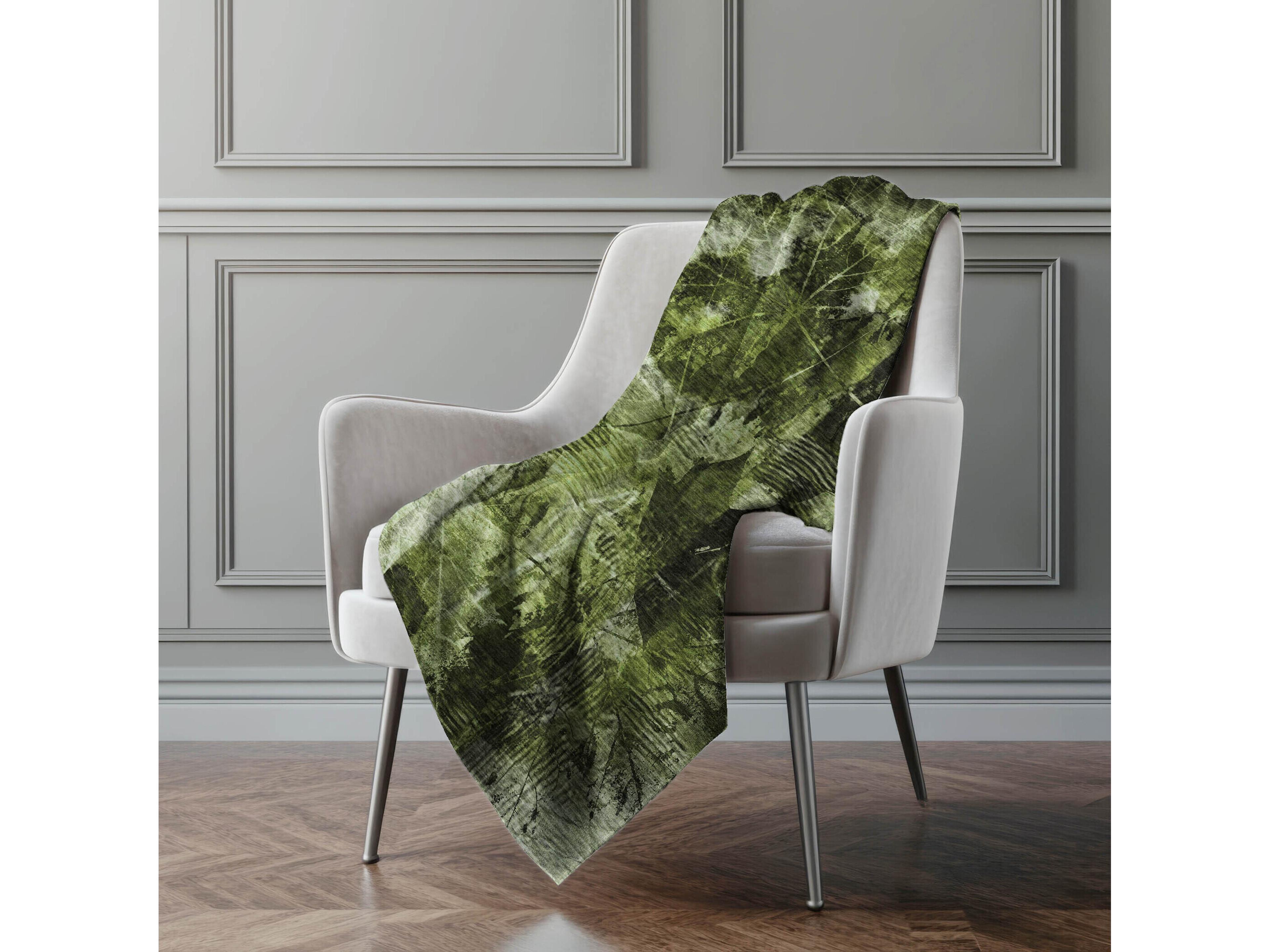 Dalyn Sherpa Green Polyester Throw