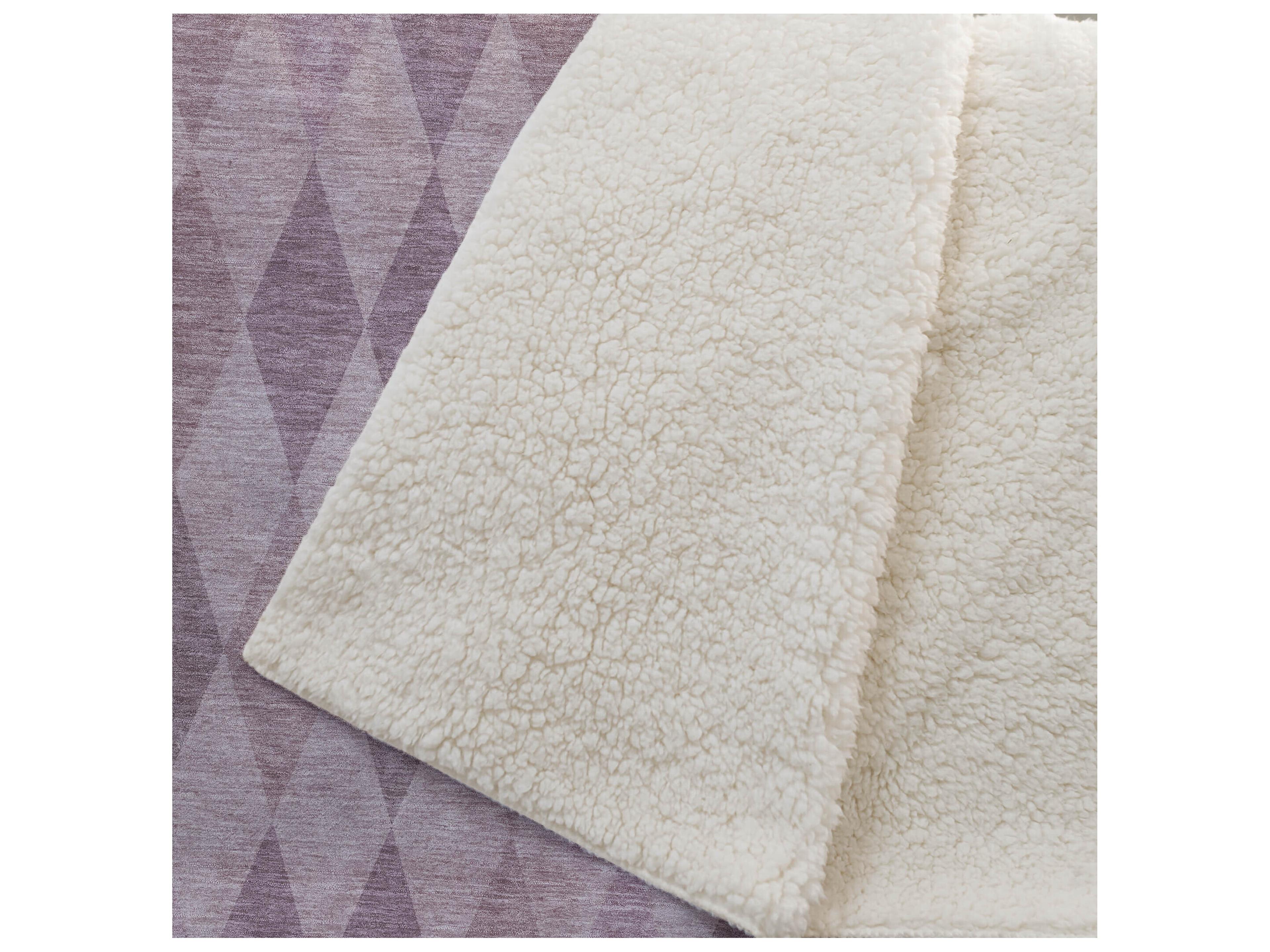 Dalyn Sherpa Pink Polyester Throw