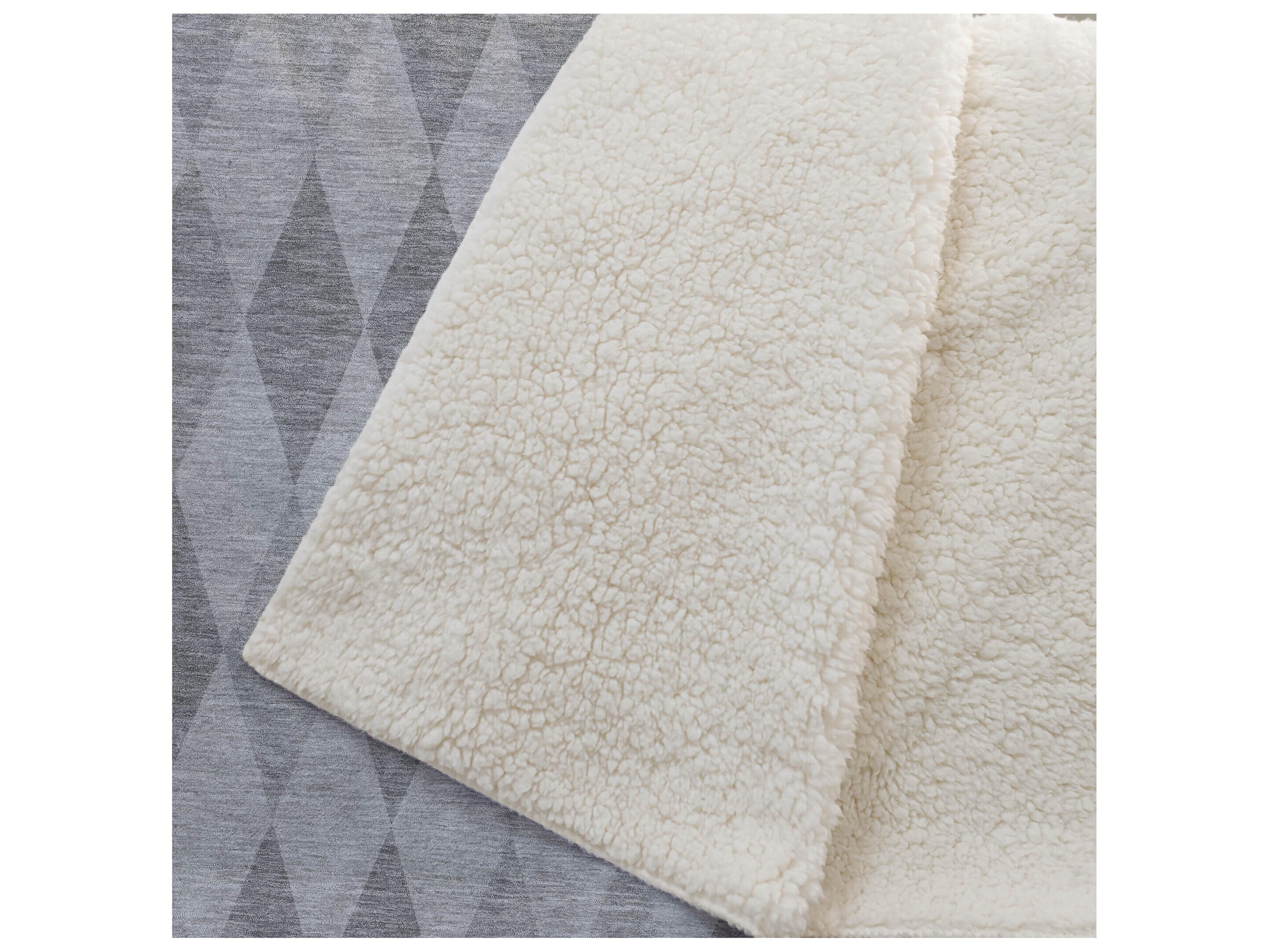 Dalyn Sherpa Gray Polyester Throw