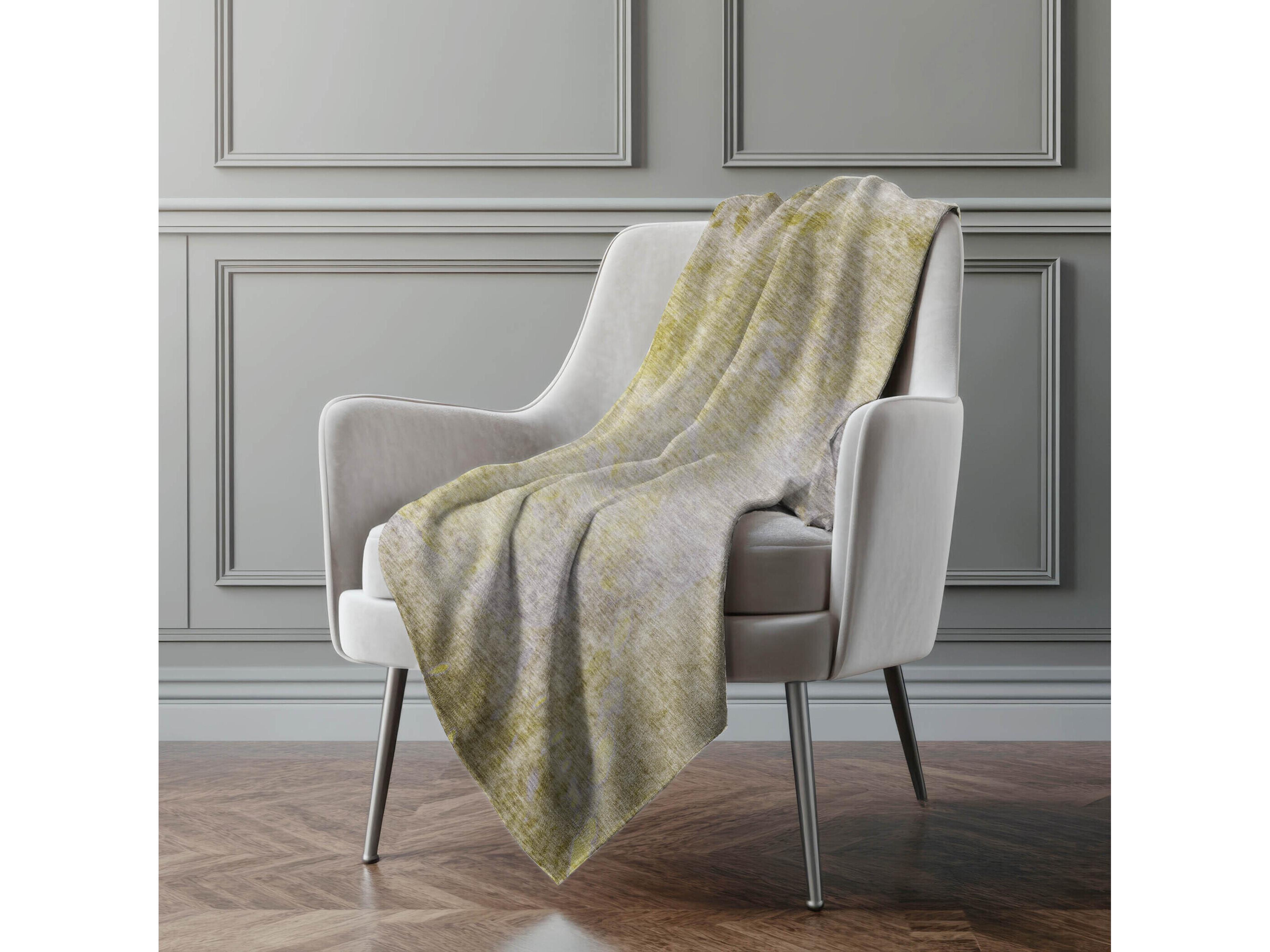 Dalyn Sherpa Gold Polyester Throw
