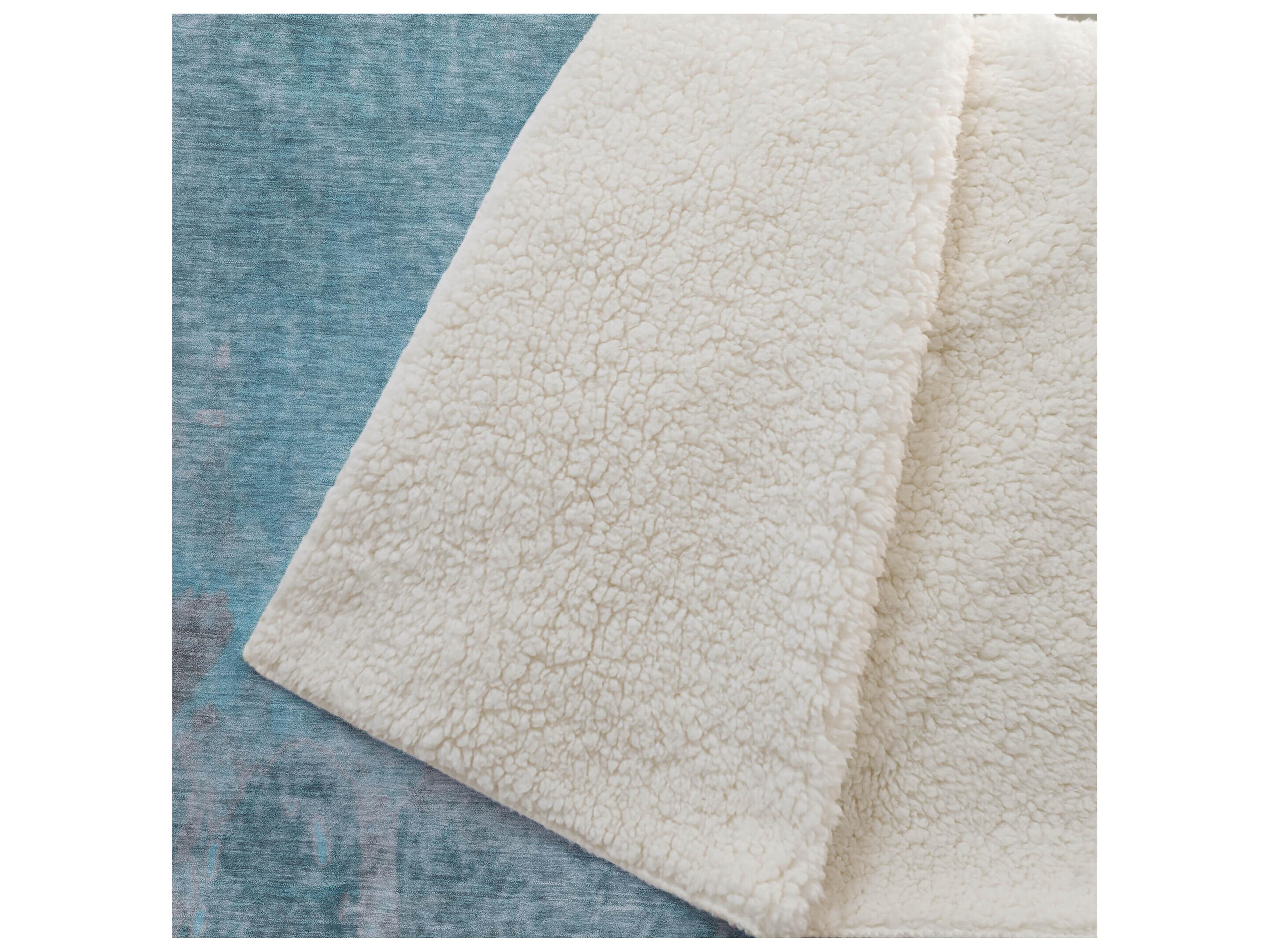 Dalyn Sherpa Teal Polyester Throw