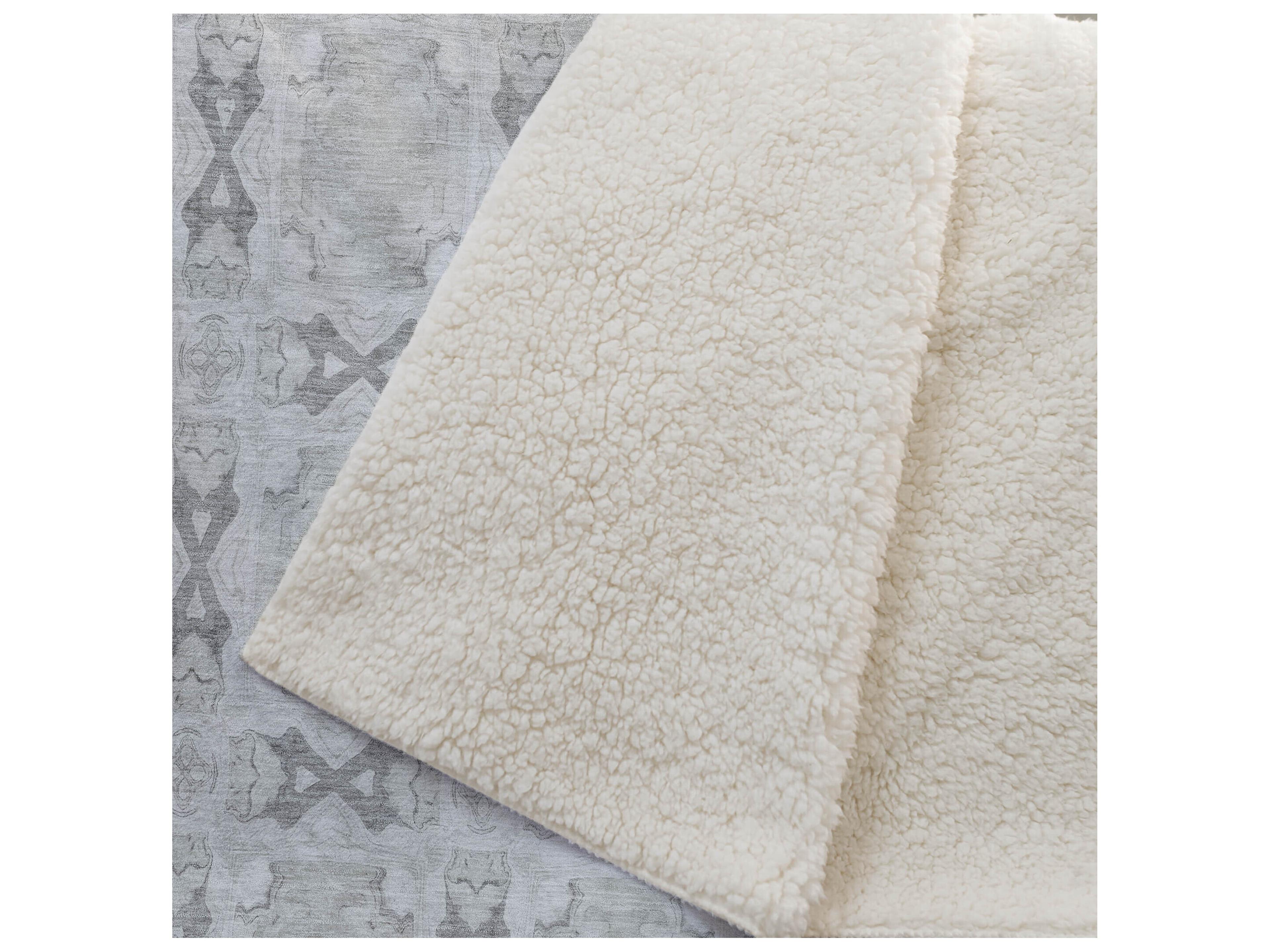 Dalyn Sherpa Ivory Polyester Throw