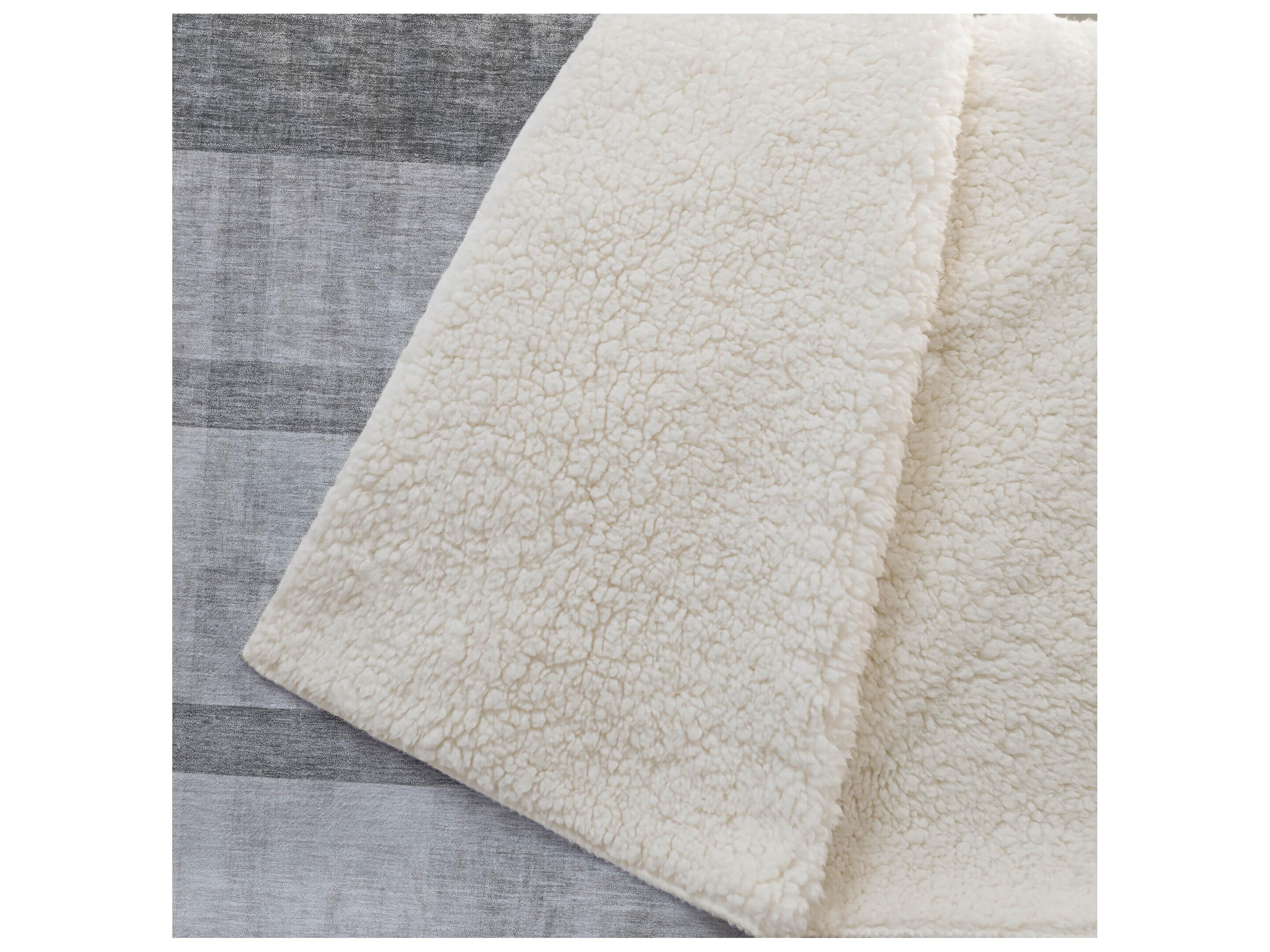 Dalyn Sherpa Gray Polyester Throw