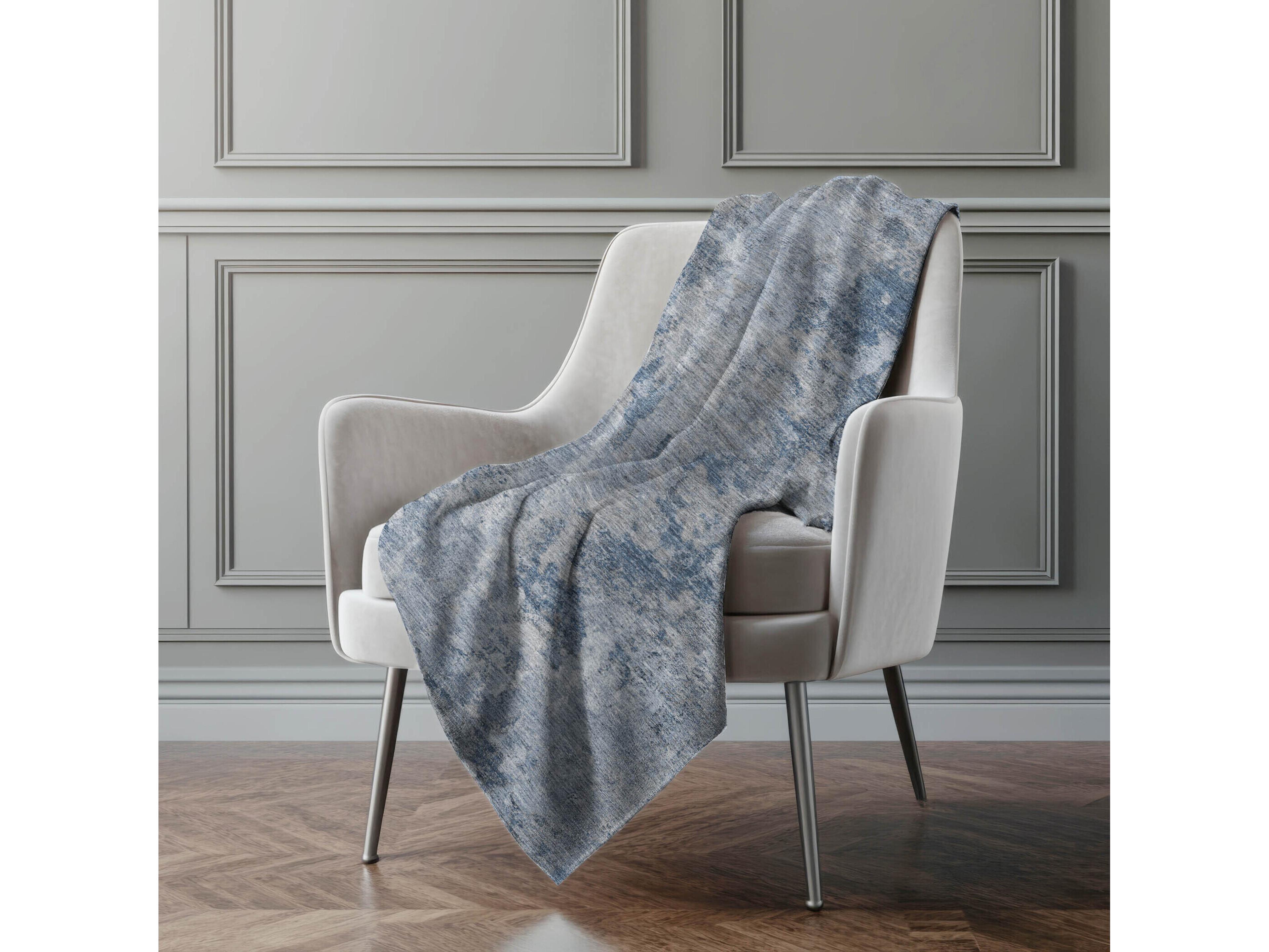 Dalyn Sherpa Blue Polyester Throw