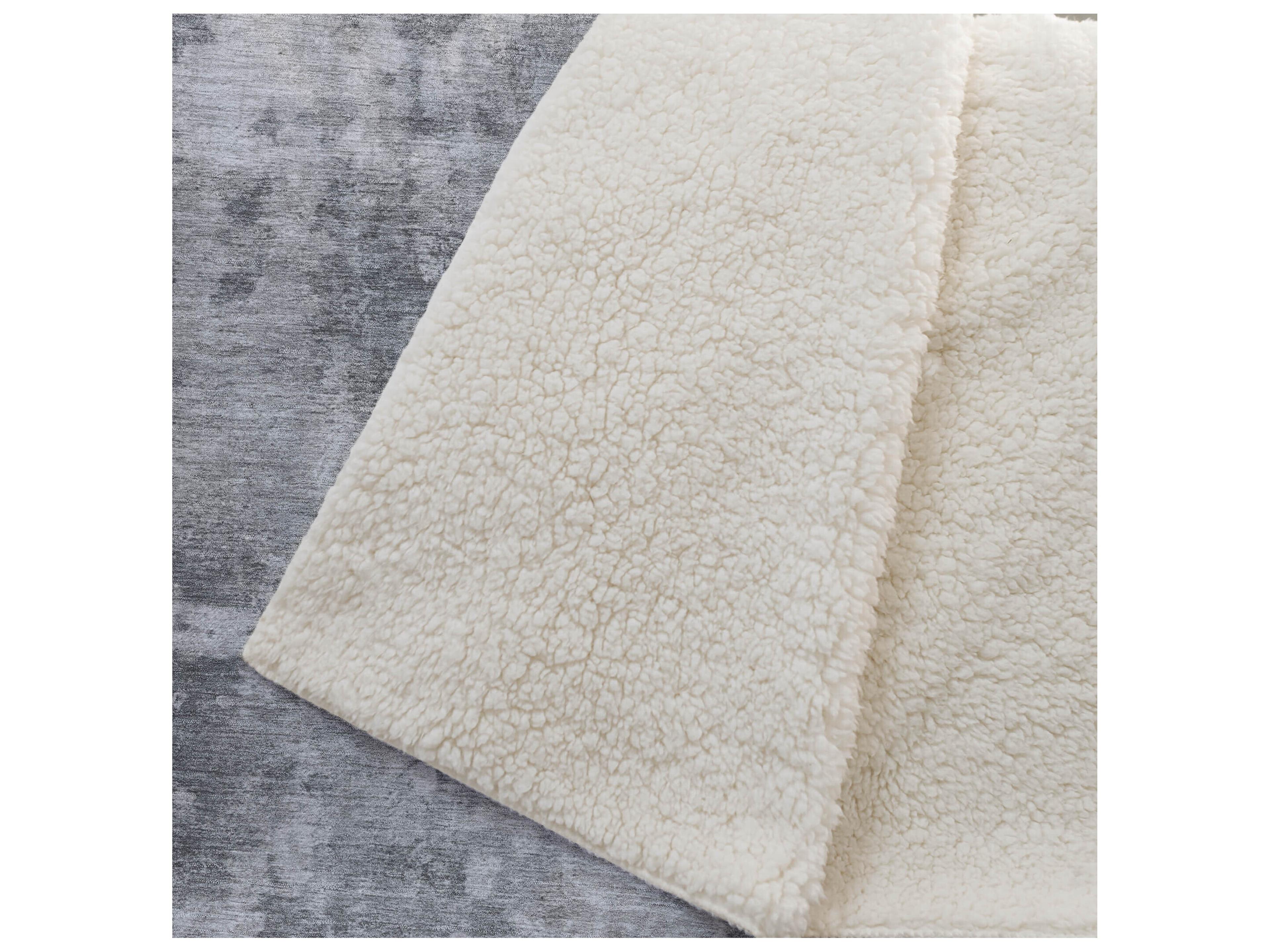 Dalyn Sherpa Gray Polyester Throw