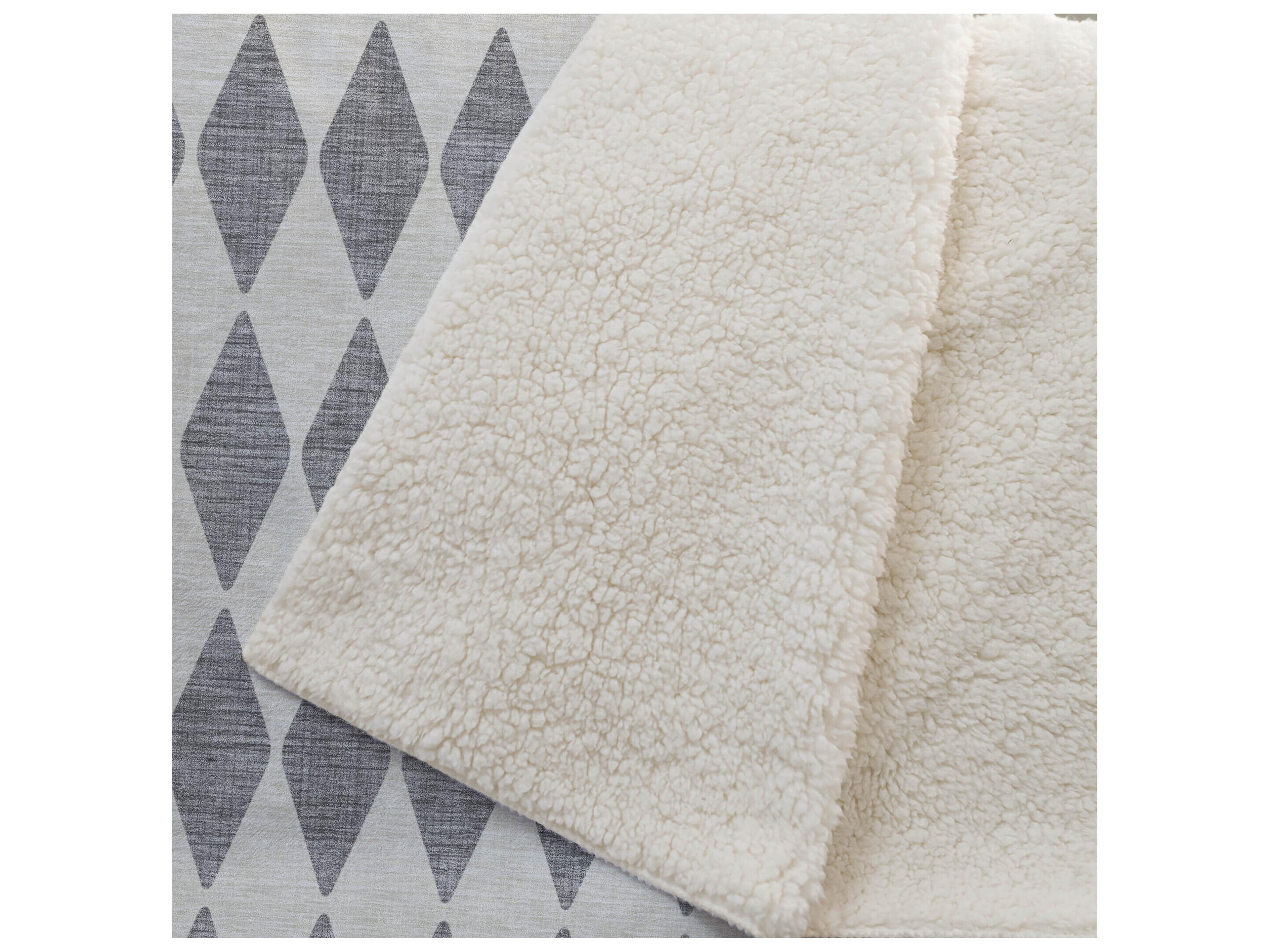 Dalyn Sherpa Gray Polyester Throw