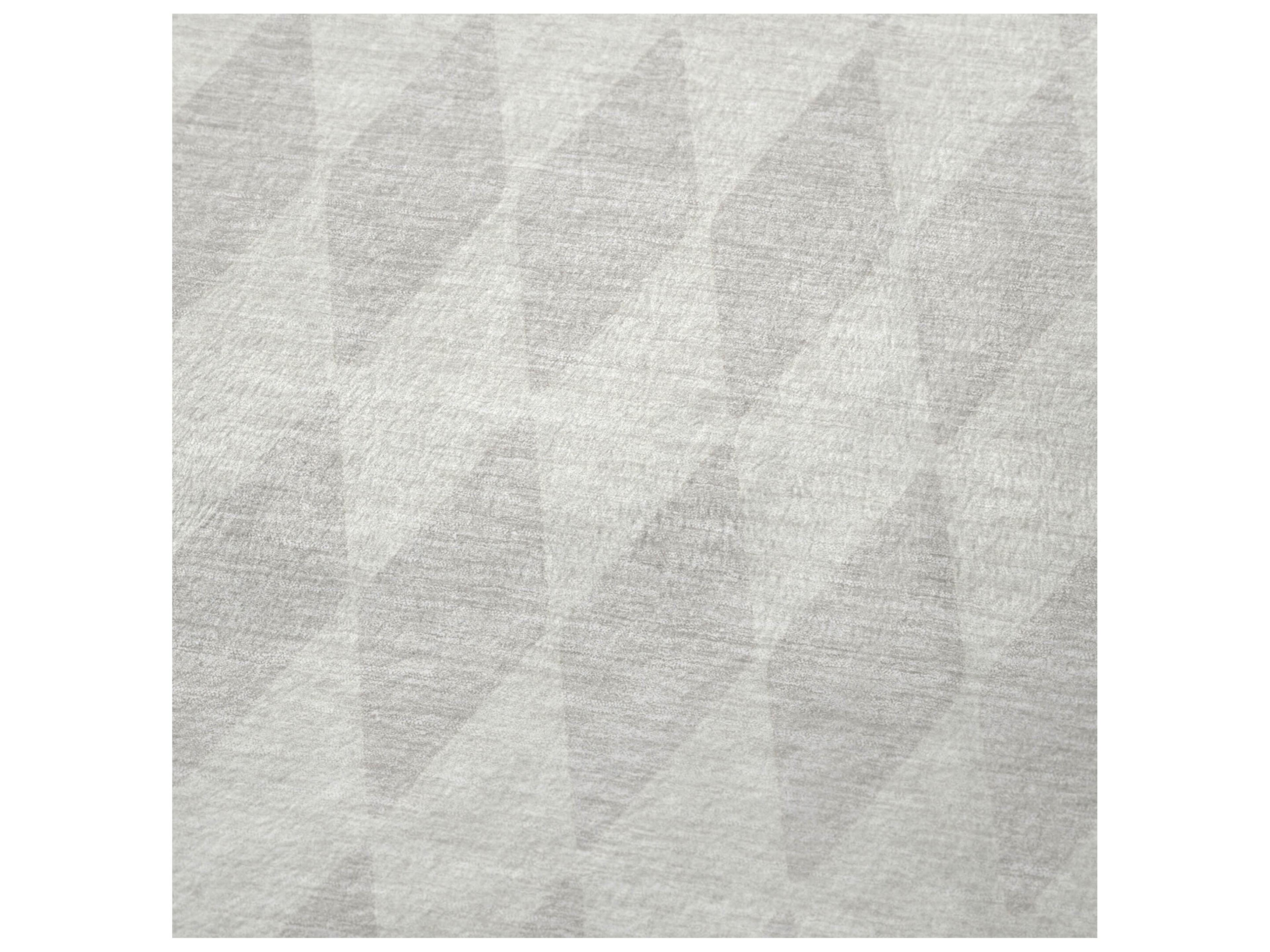 Dalyn Sherpa Ivory Polyester Throw