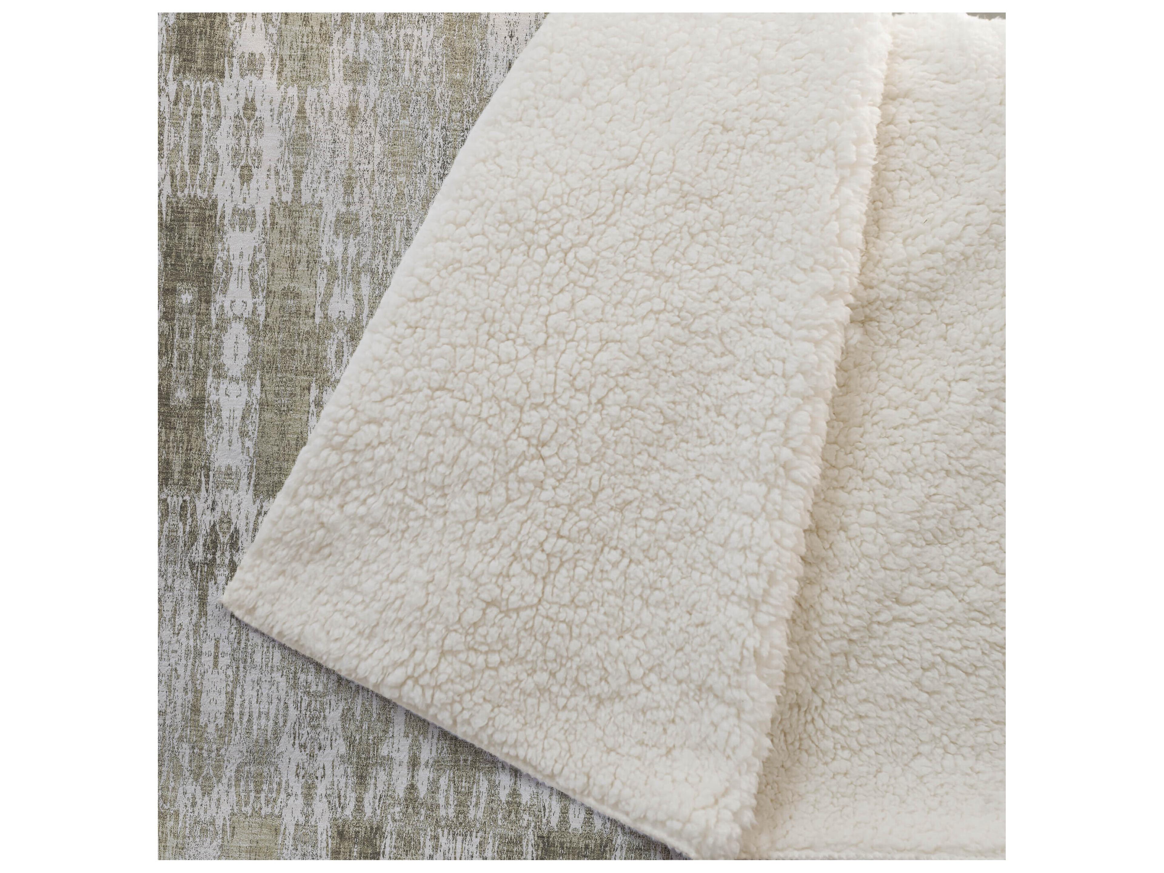 Dalyn Sherpa Brown Polyester Throw