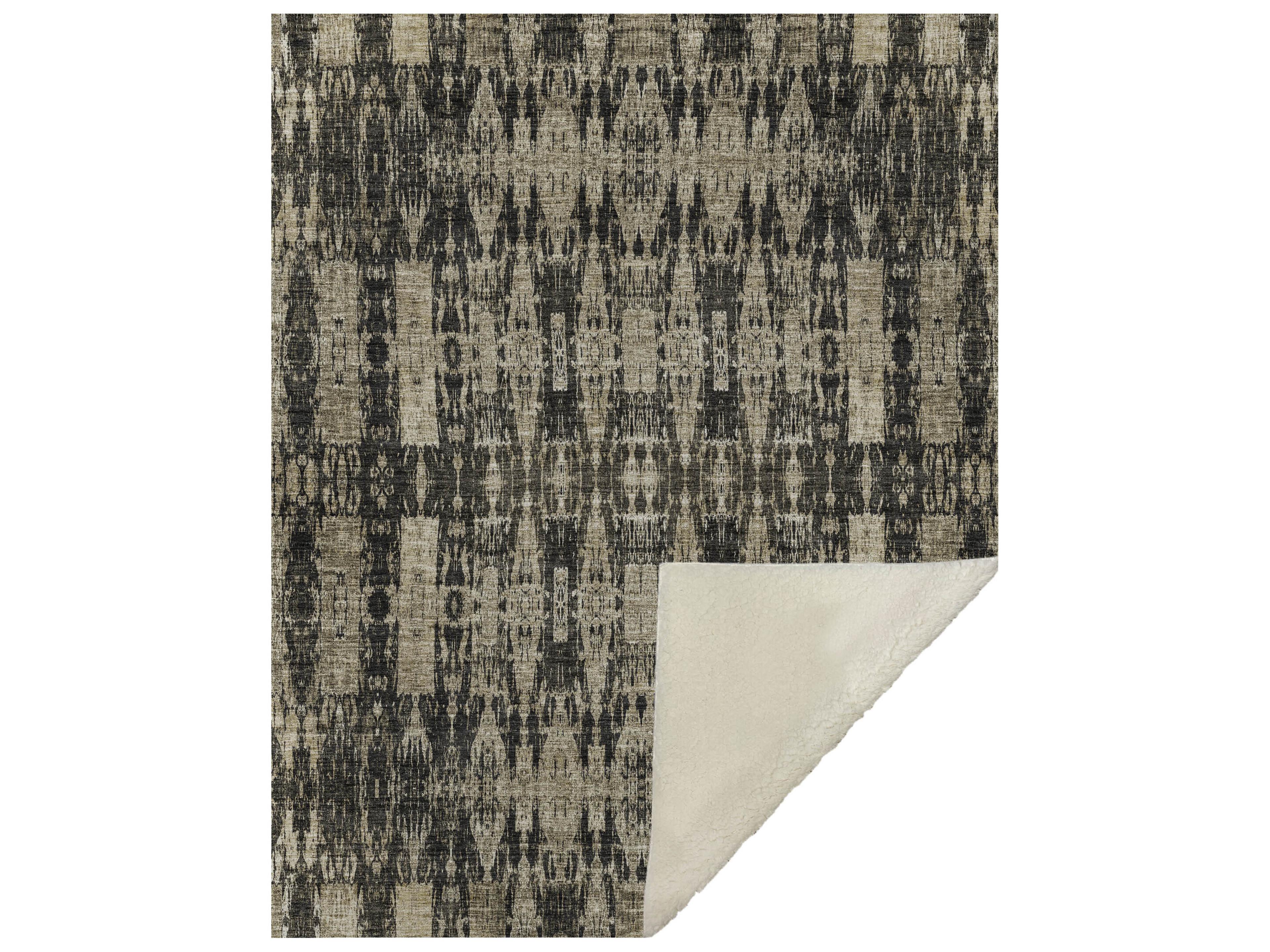 Sherpa Black Polyester Throw