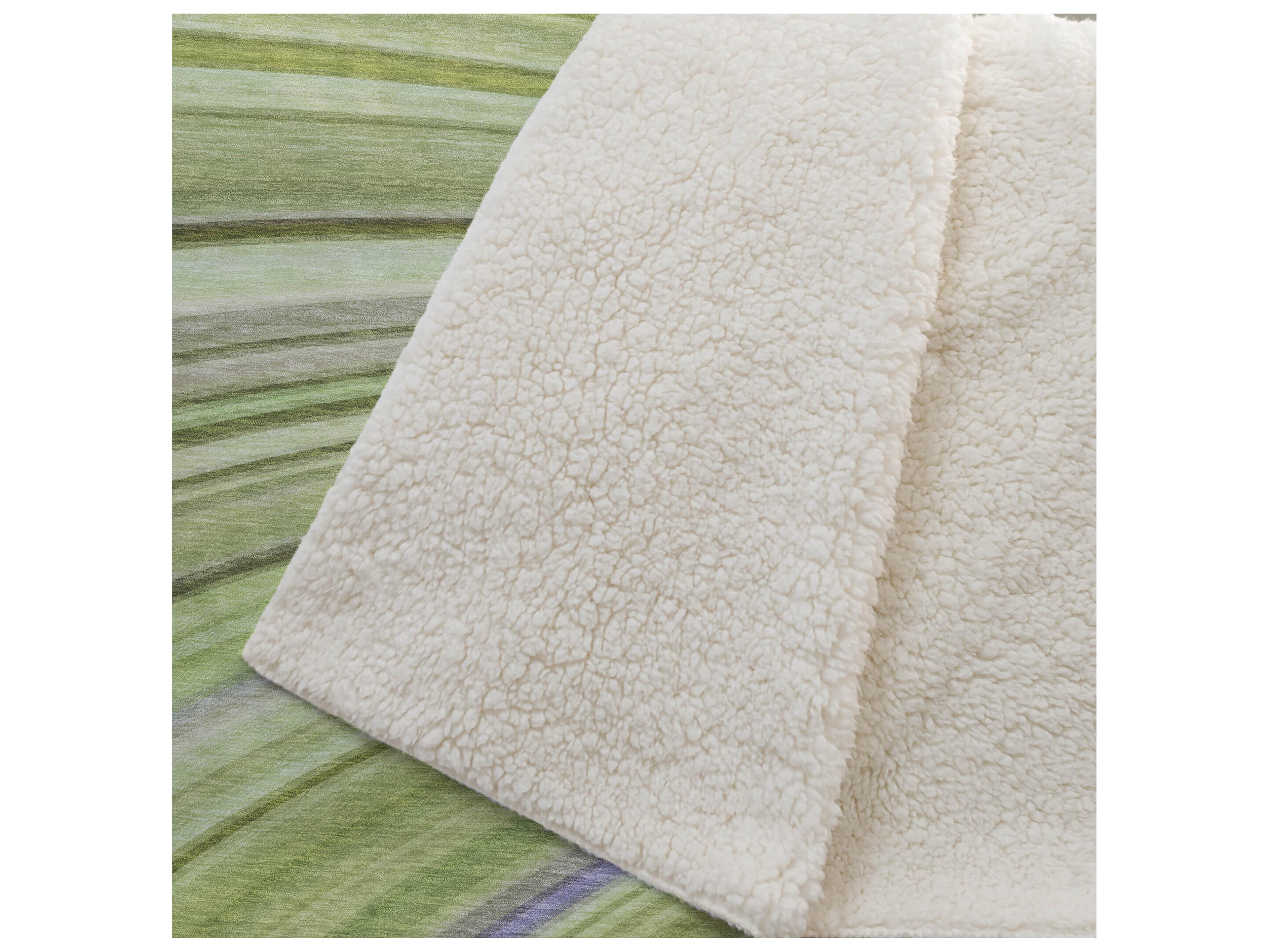 Dalyn Sherpa Green Polyester Throw