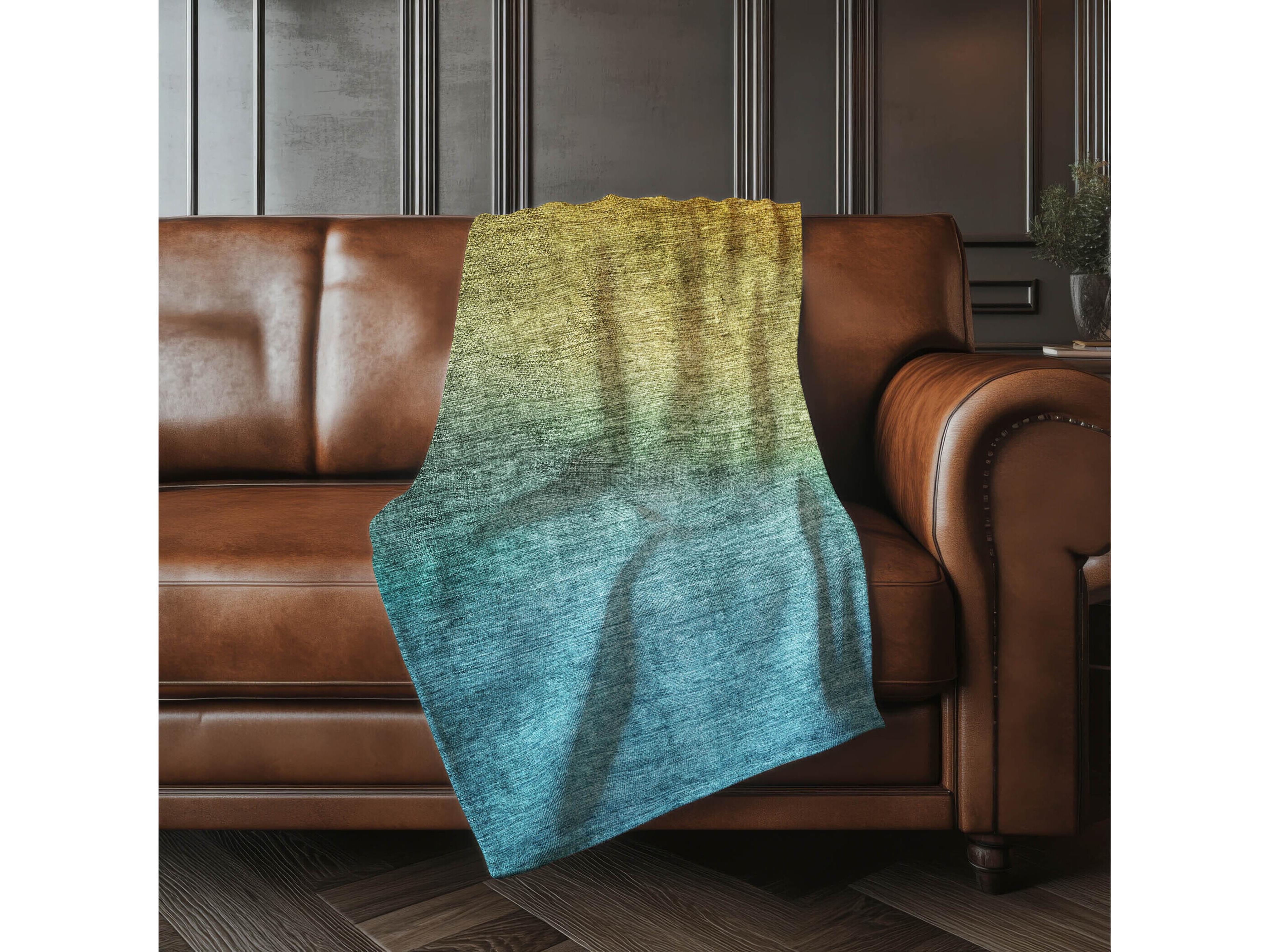 Dalyn Sherpa Brown Polyester Throw