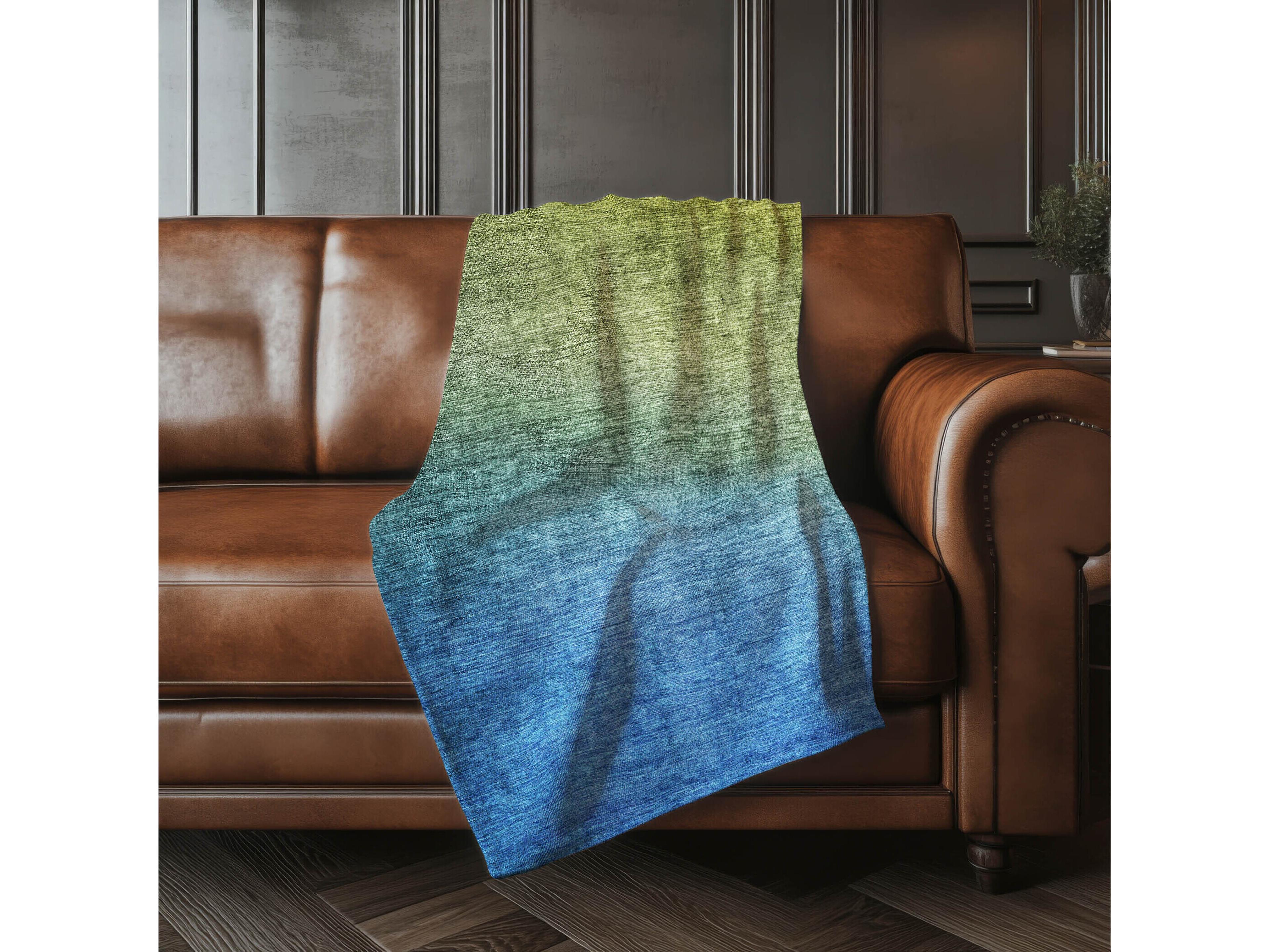 Dalyn Sherpa Green Polyester Throw