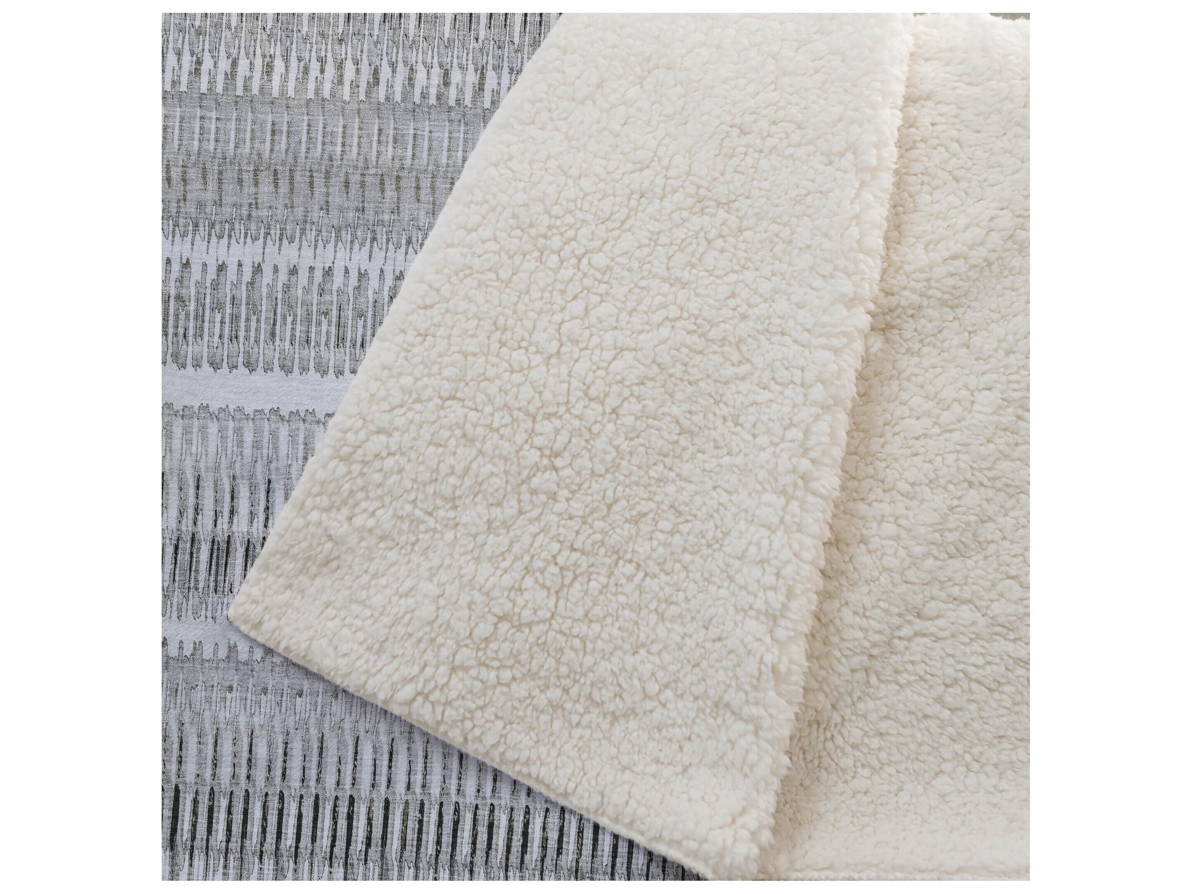 Dalyn Sherpa Ivory Polyester Throw