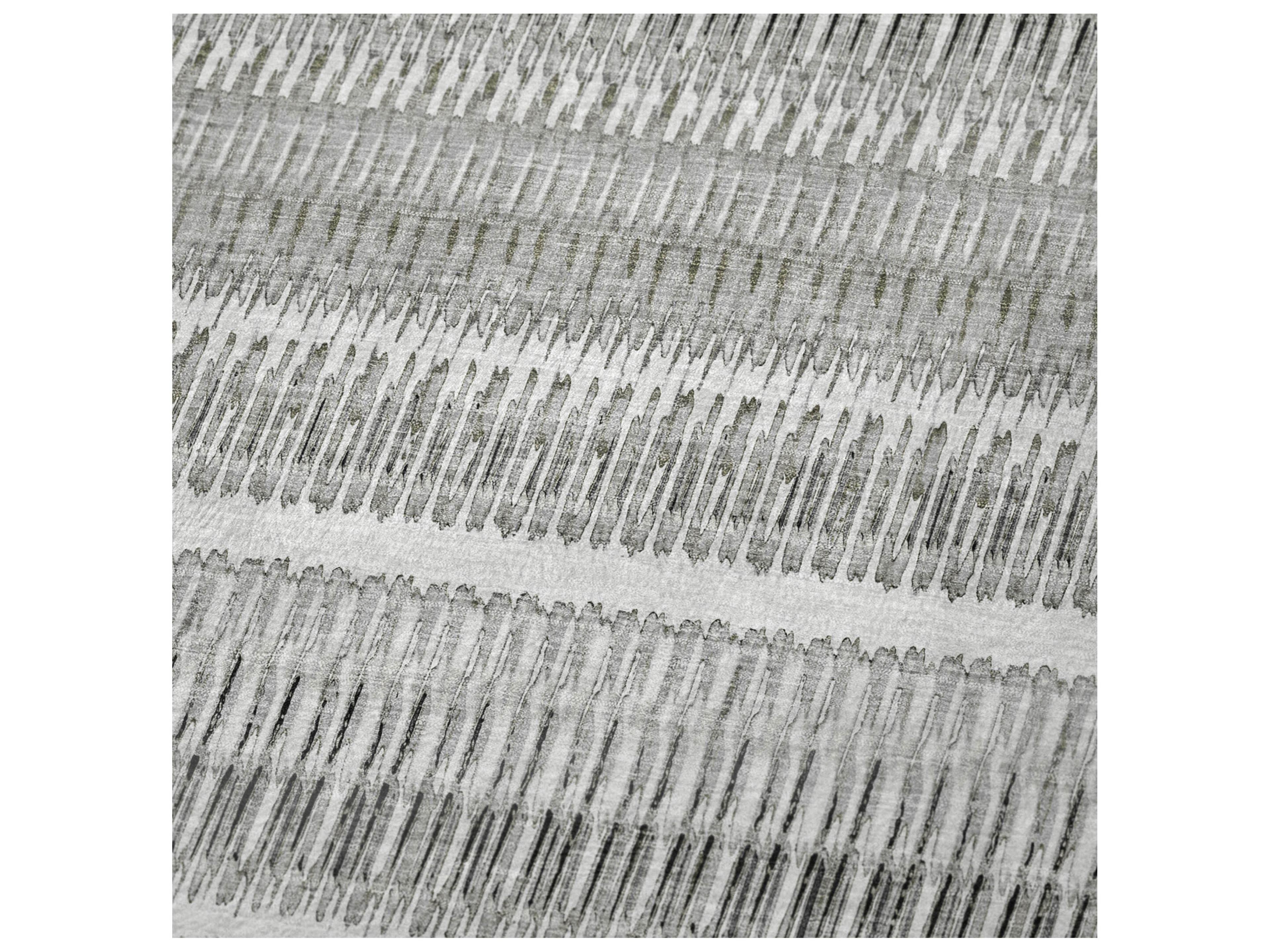 Dalyn Sherpa Ivory Polyester Throw