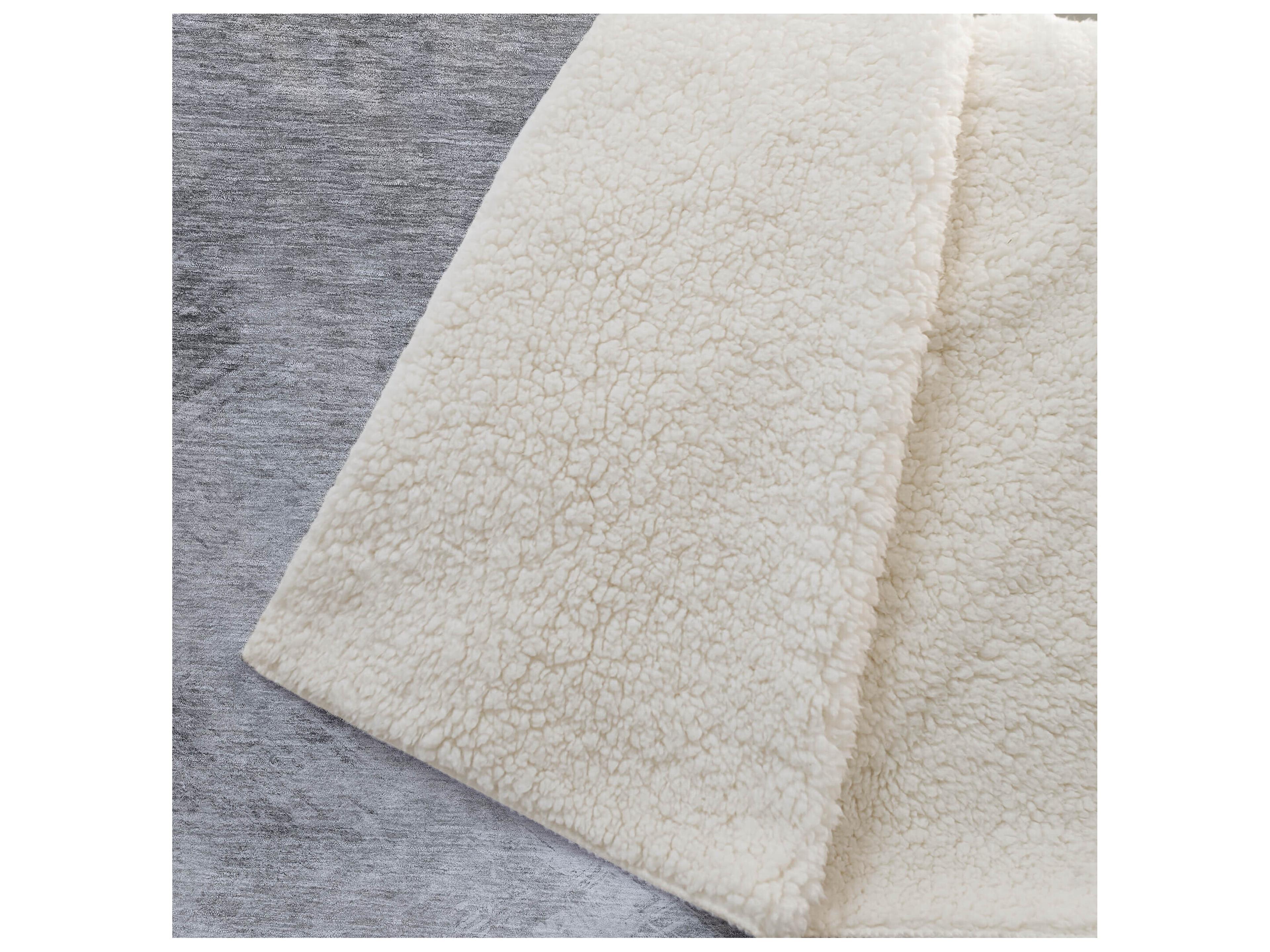 Dalyn Sherpa Gray Polyester Throw