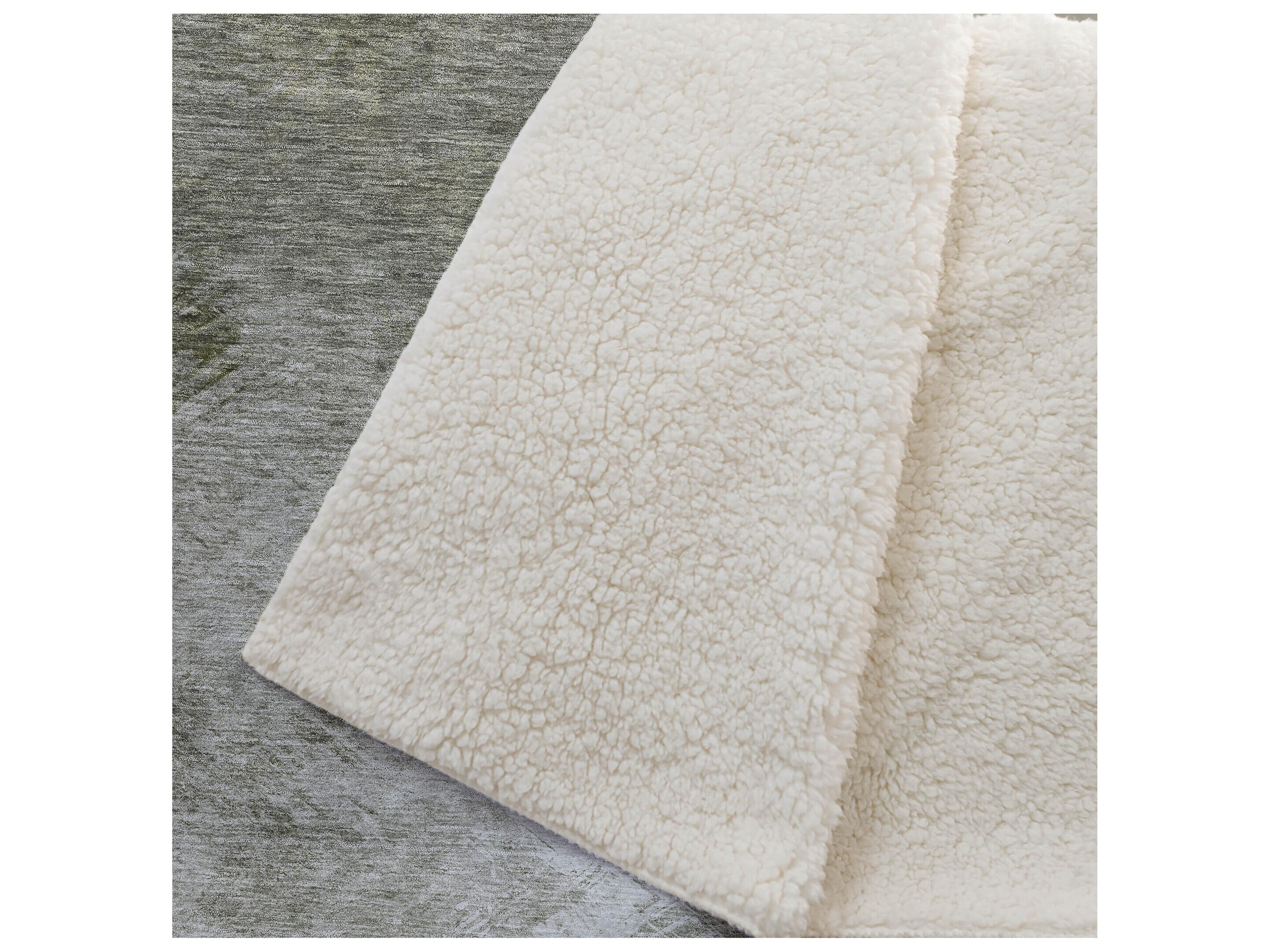 Dalyn Sherpa Brown Polyester Throw