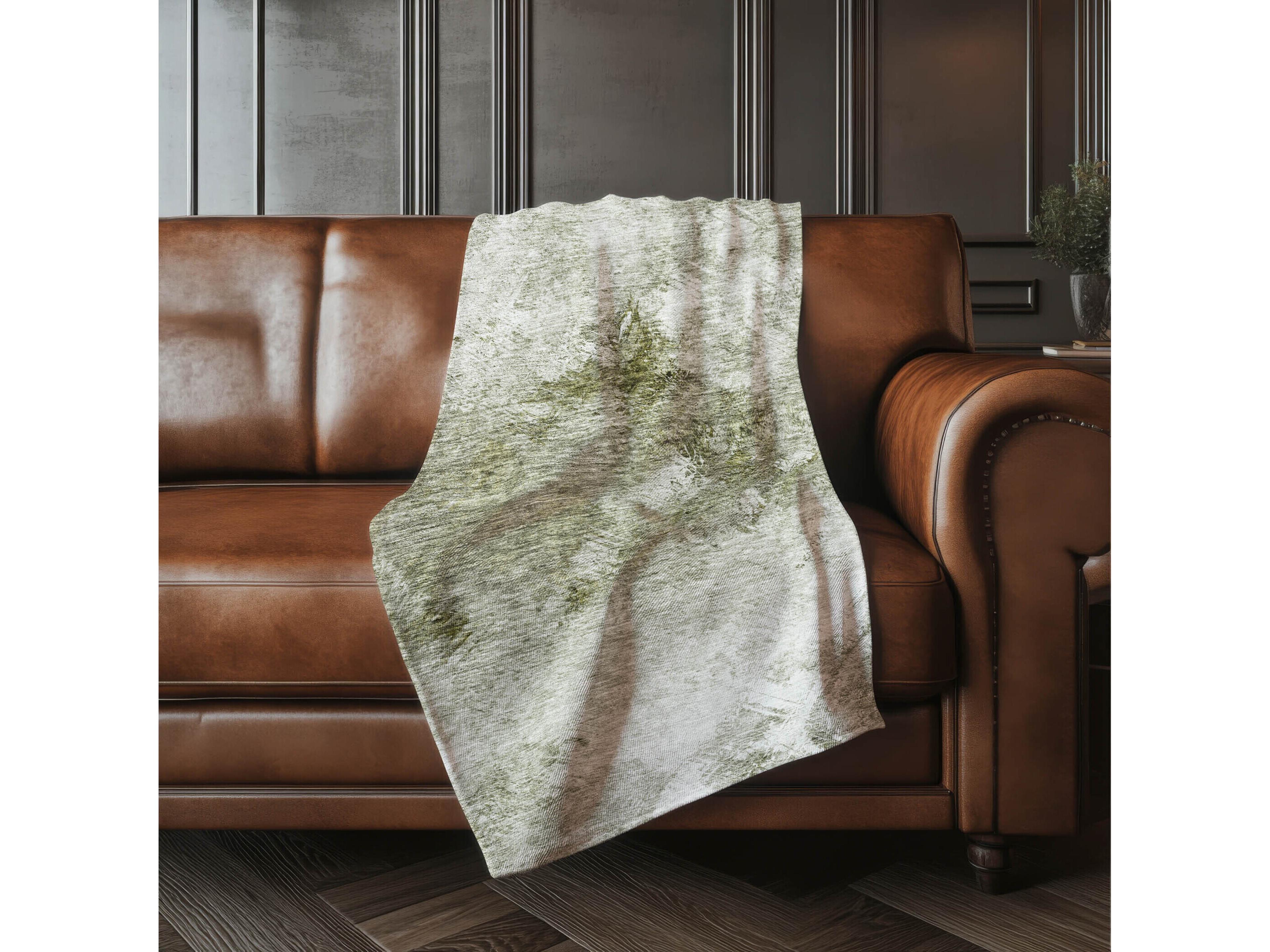 Dalyn Sherpa Brown Polyester Throw