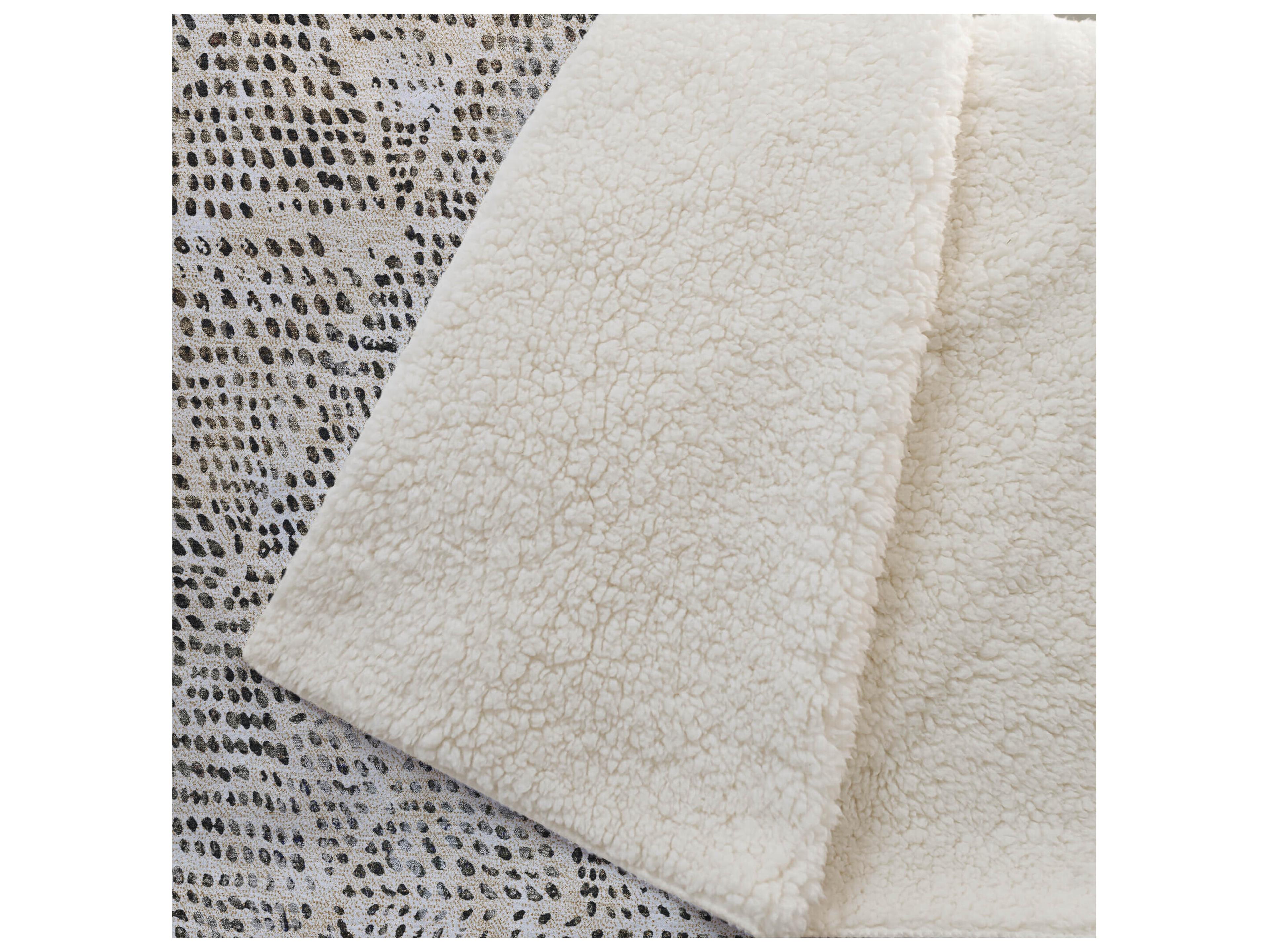 Dalyn Sherpa Brown Polyester Throw