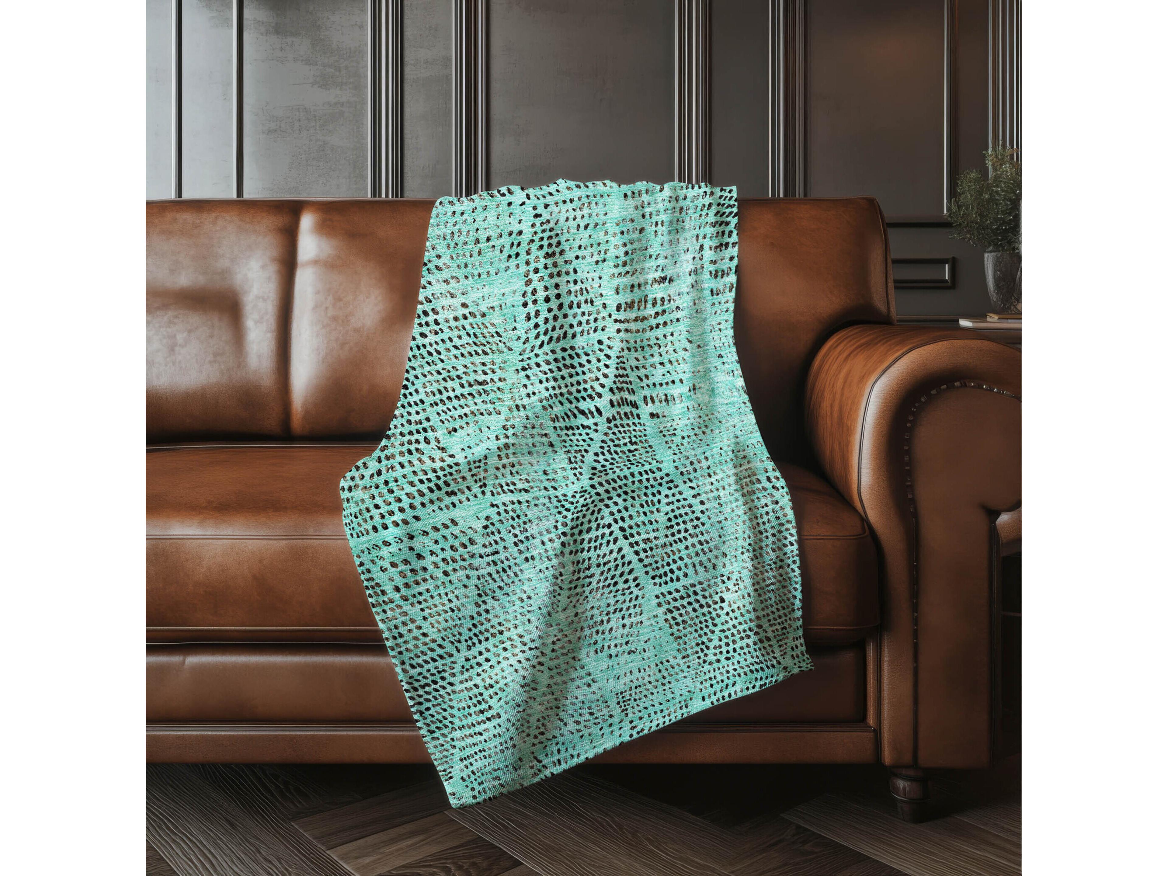 Dalyn Sherpa Teal Polyester Throw