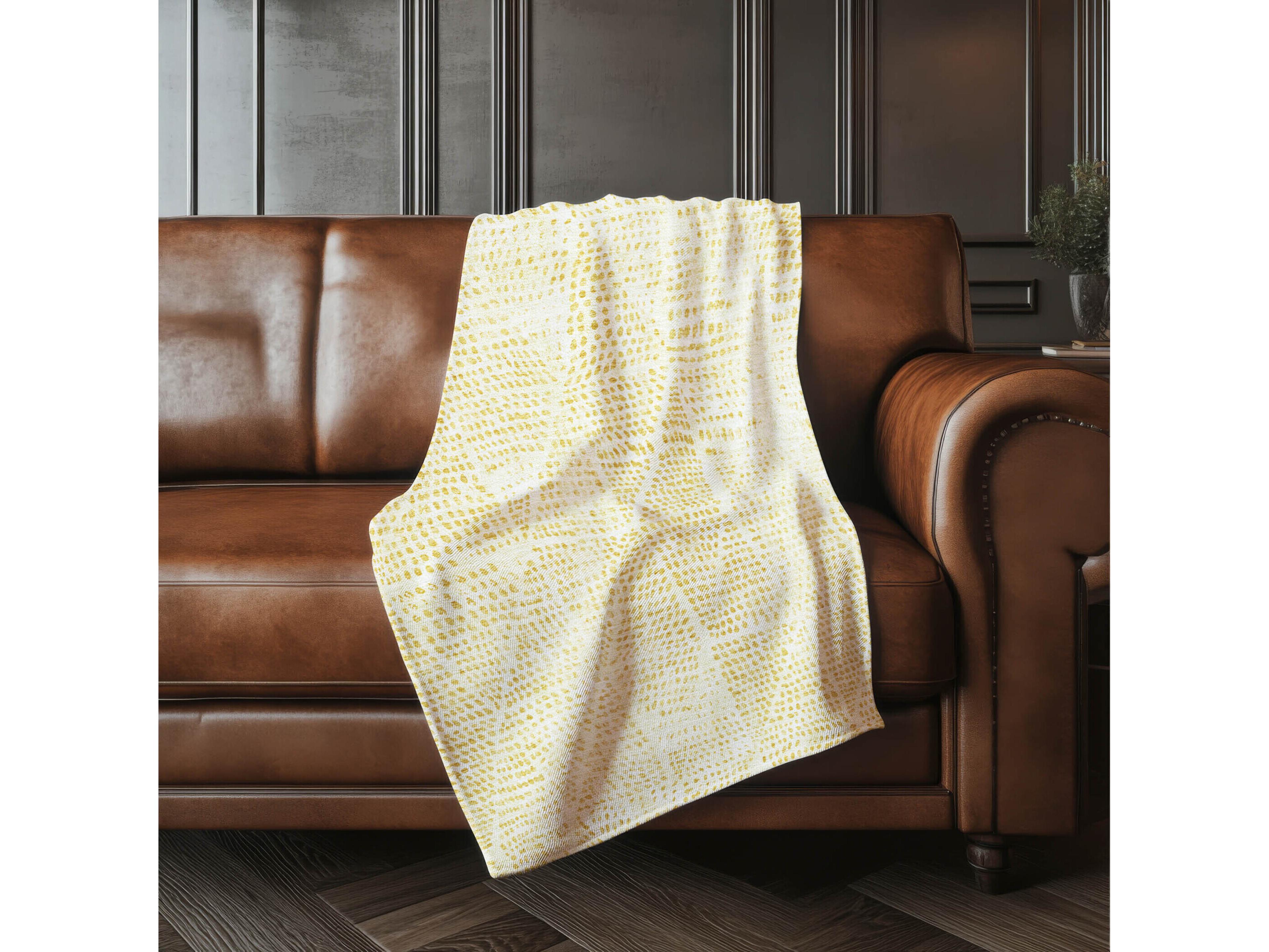 Dalyn Sherpa Gold Polyester Throw