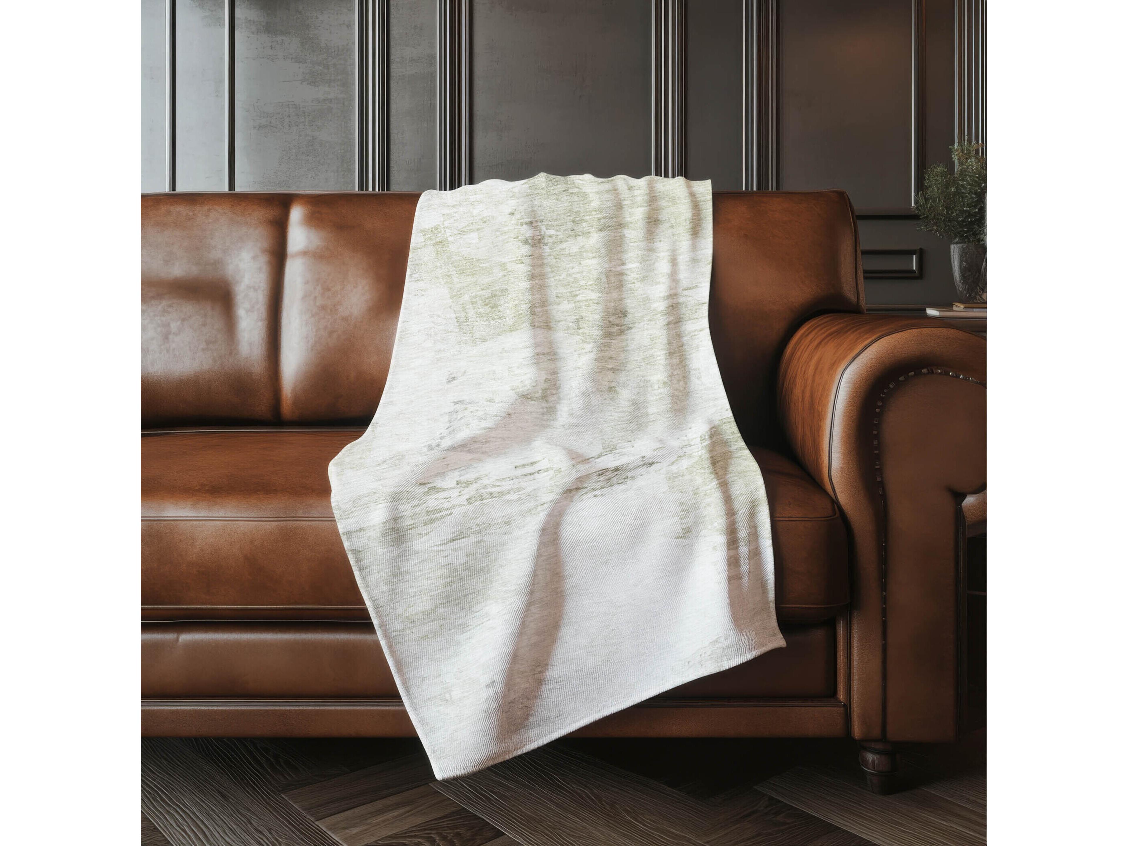 Dalyn Sherpa Ivory Polyester Throw