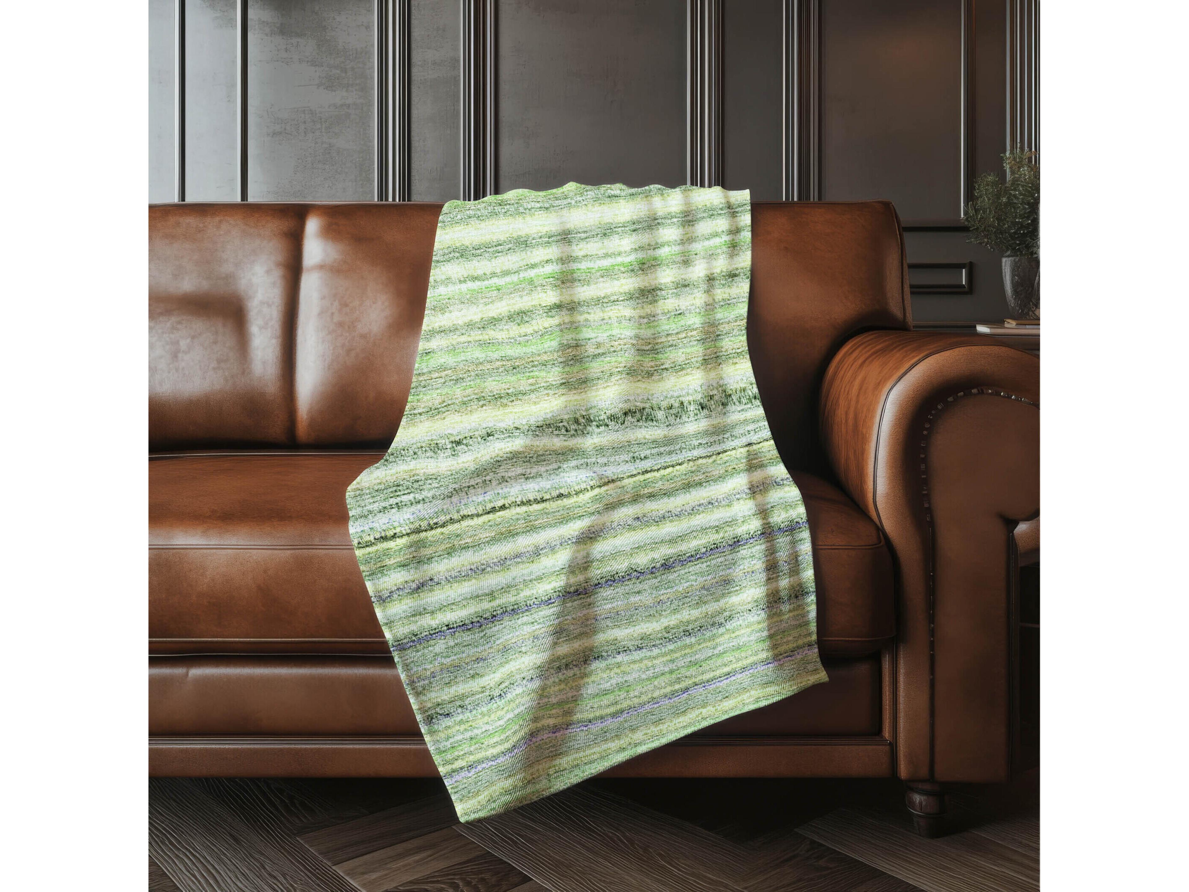 Dalyn Sherpa Green Polyester Throw