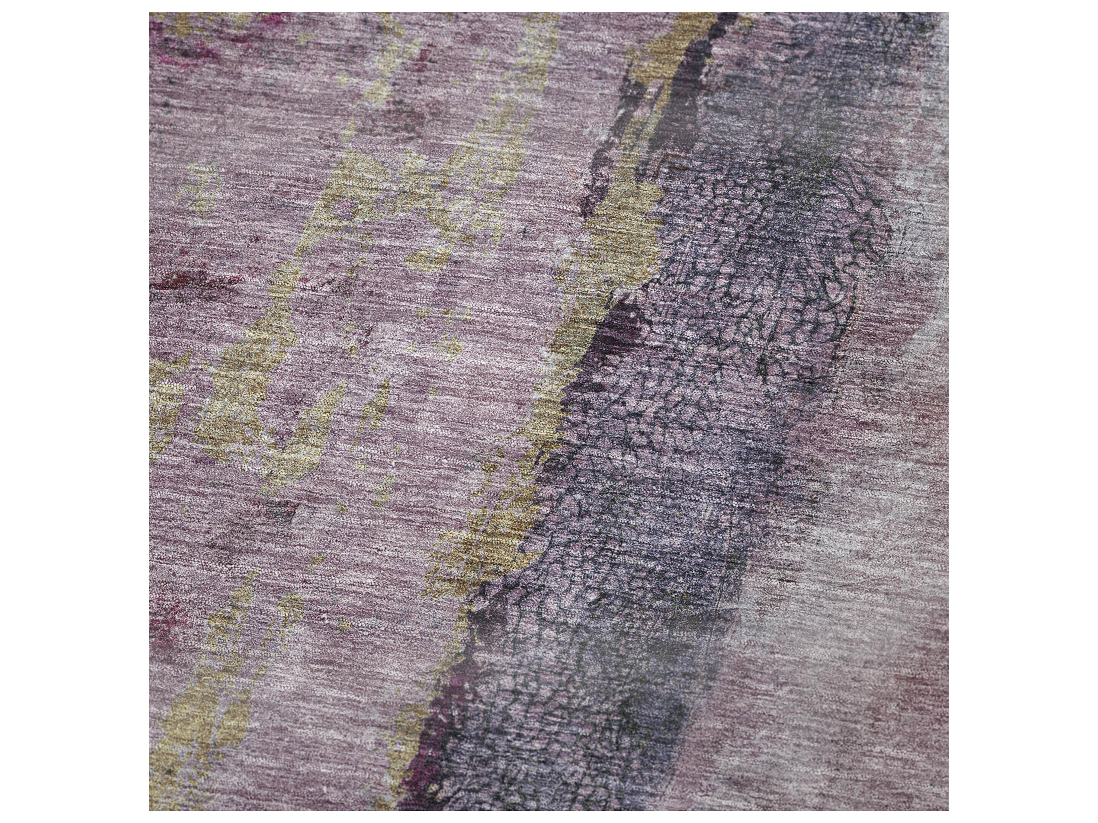 Dalyn Sherpa Pink Polyester Throw