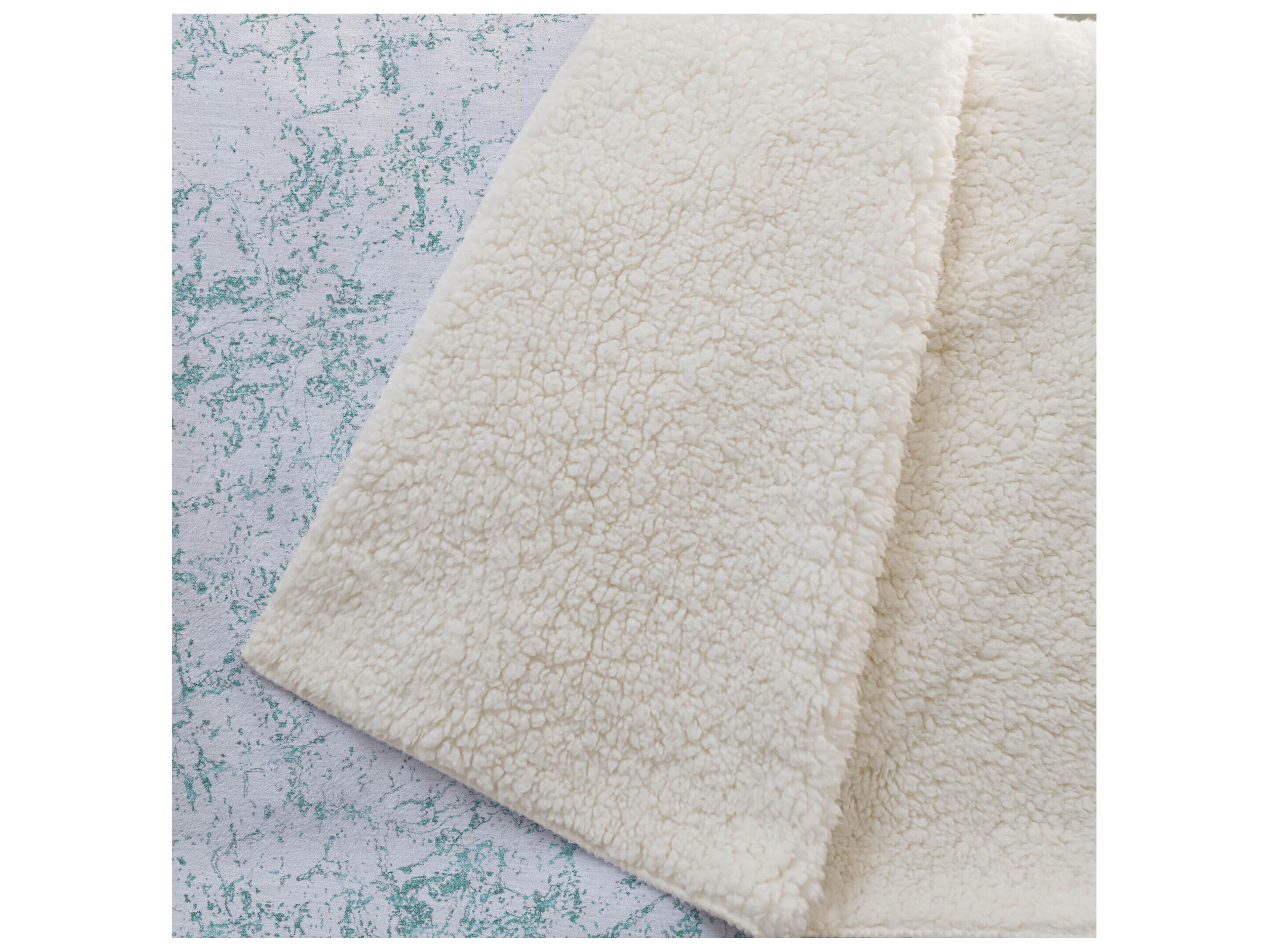 Dalyn Sherpa Teal Polyester Throw