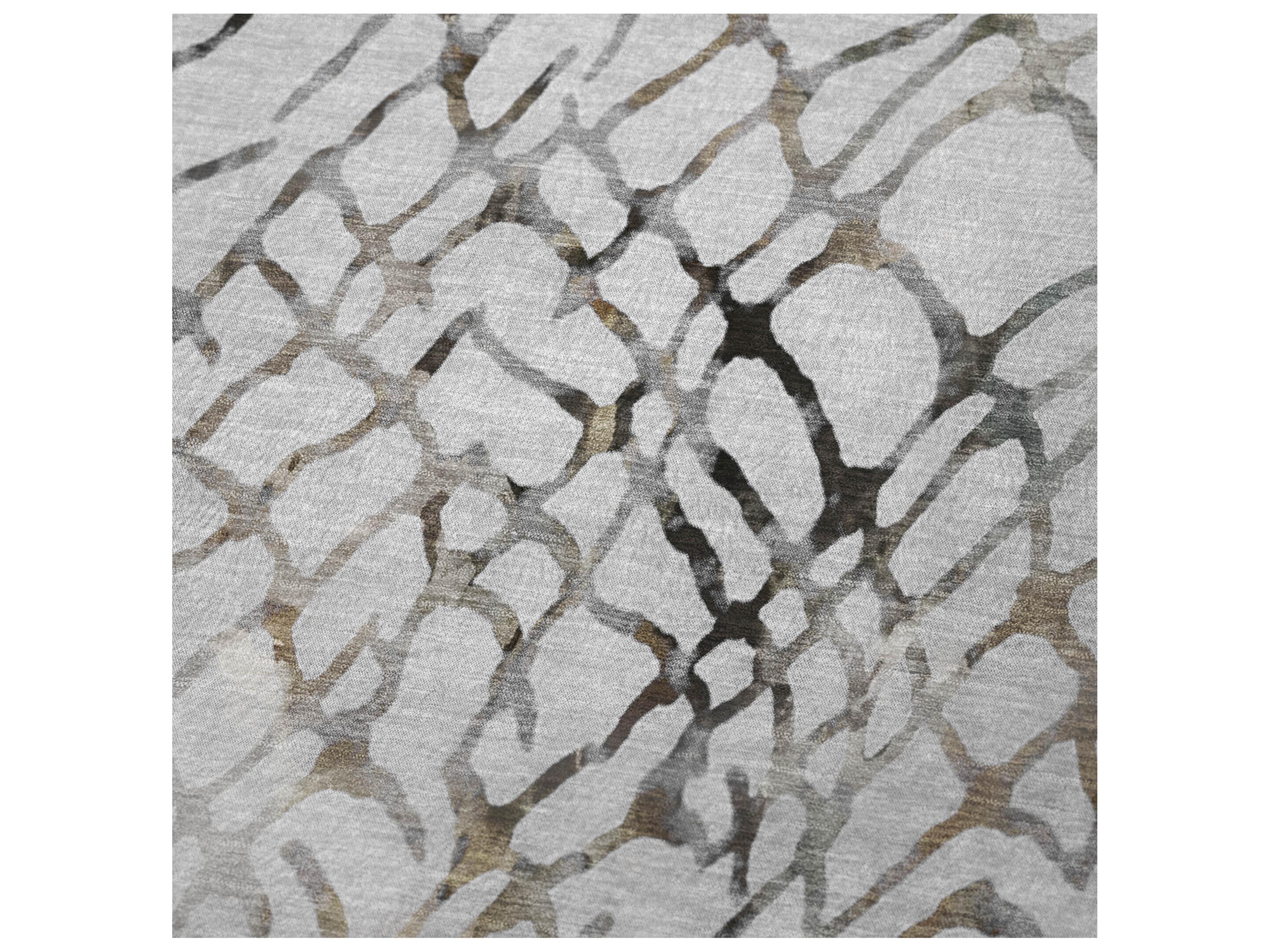 Dalyn Sherpa Gray Polyester Throw