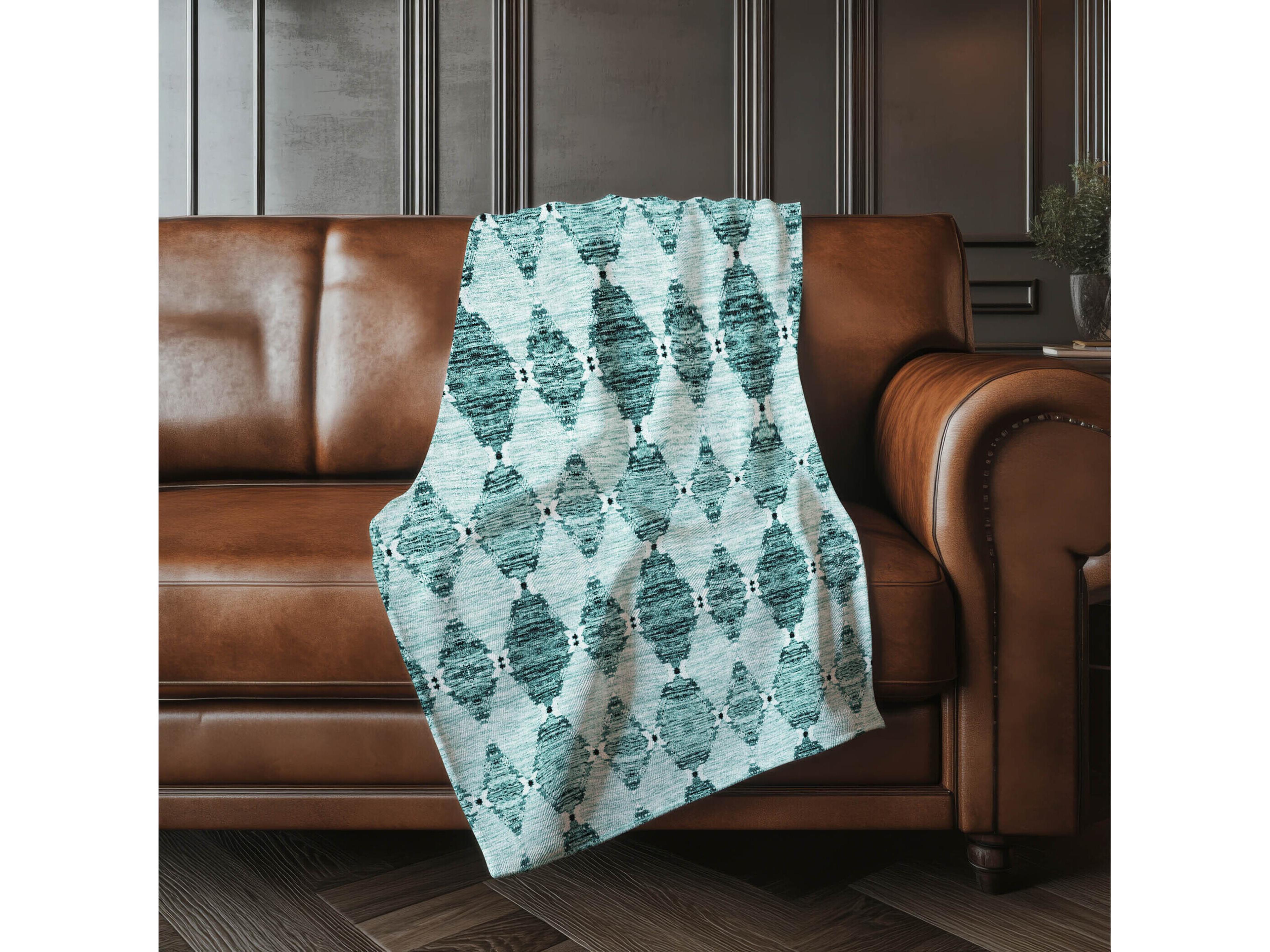 Dalyn Sherpa Teal Polyester Throw